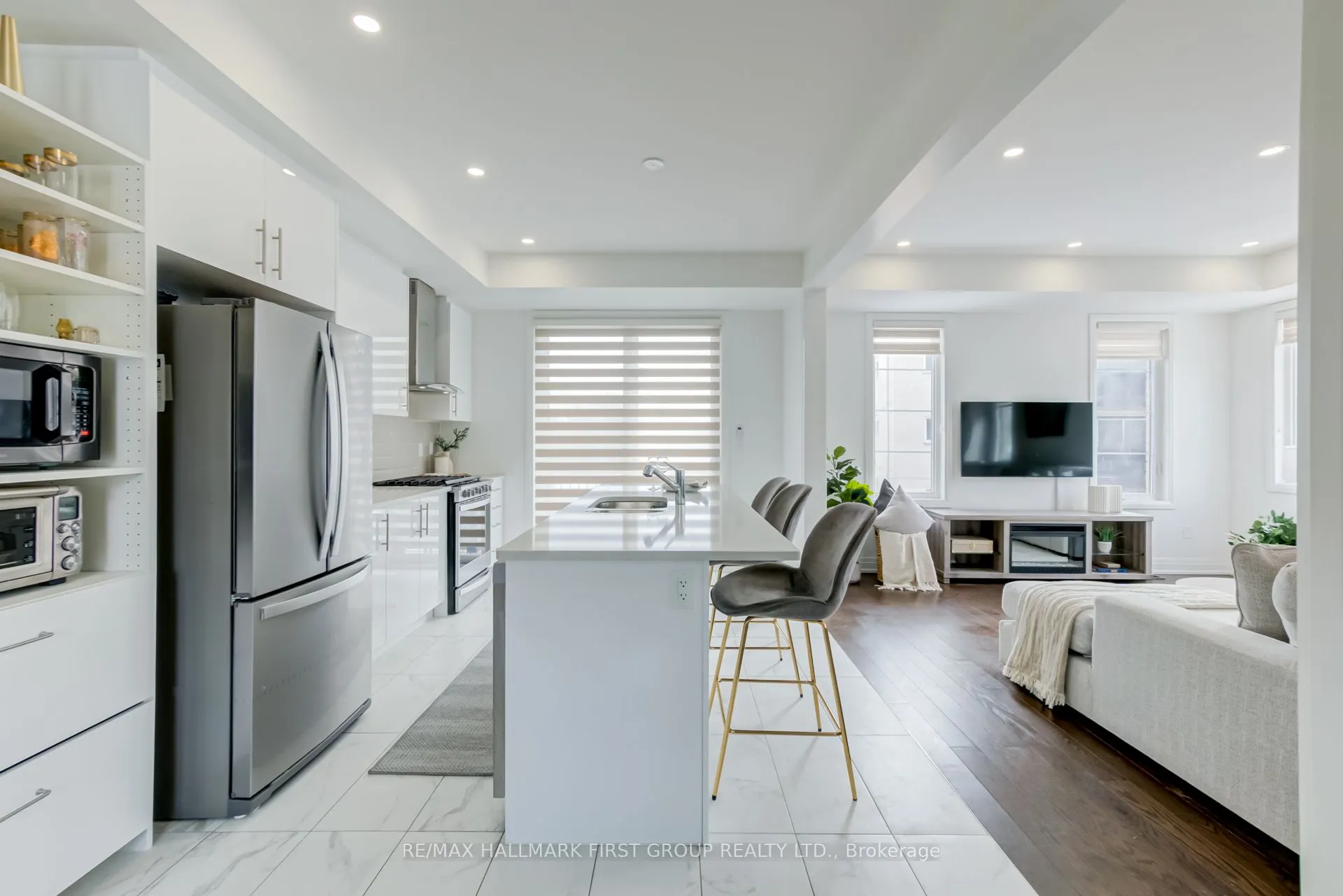 21 Nautical Way