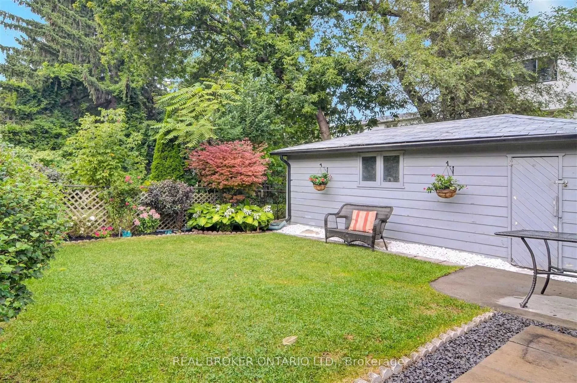 24 Glenburn Avenue, #Lower