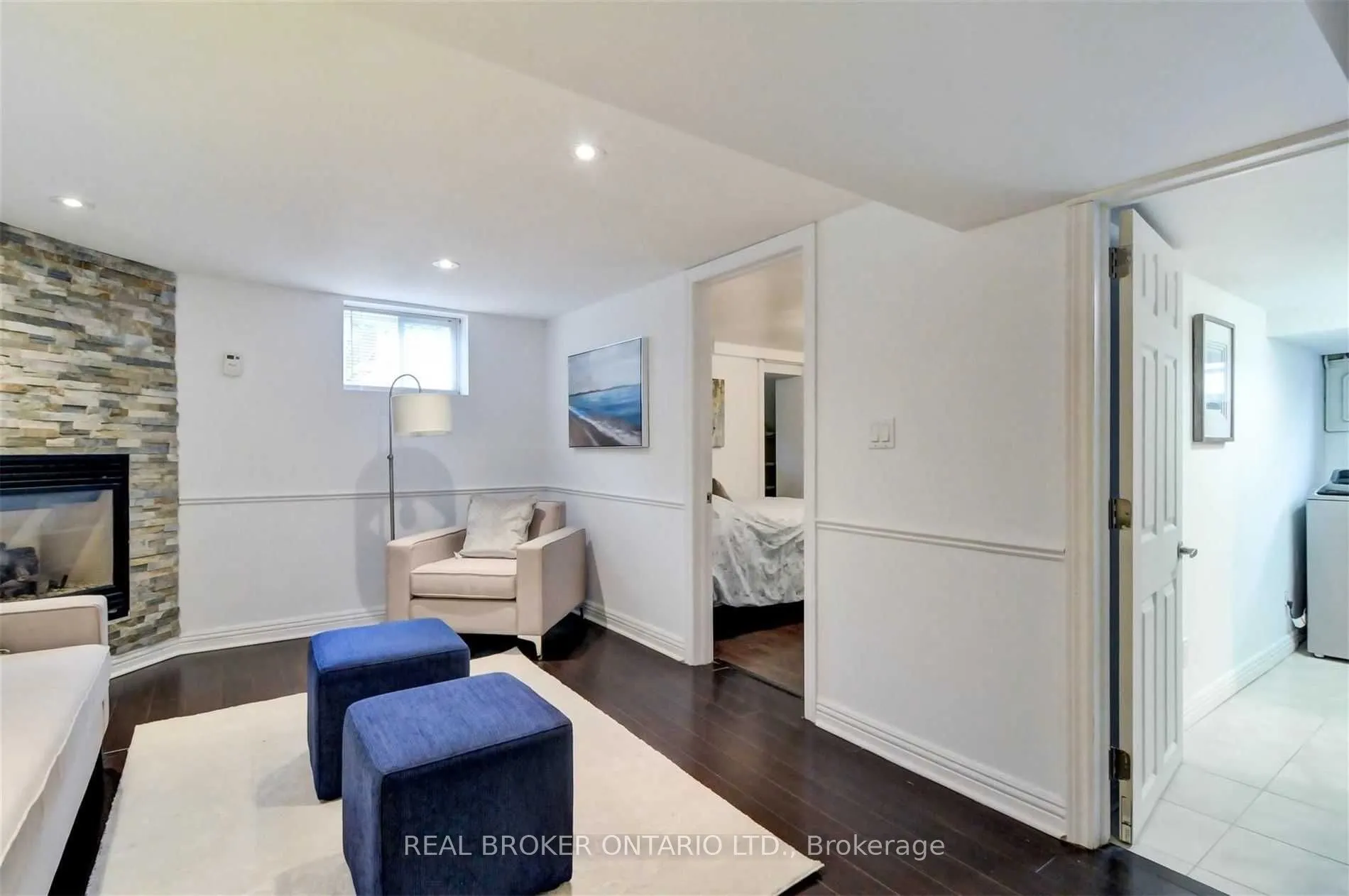 24 Glenburn Avenue, #Lower