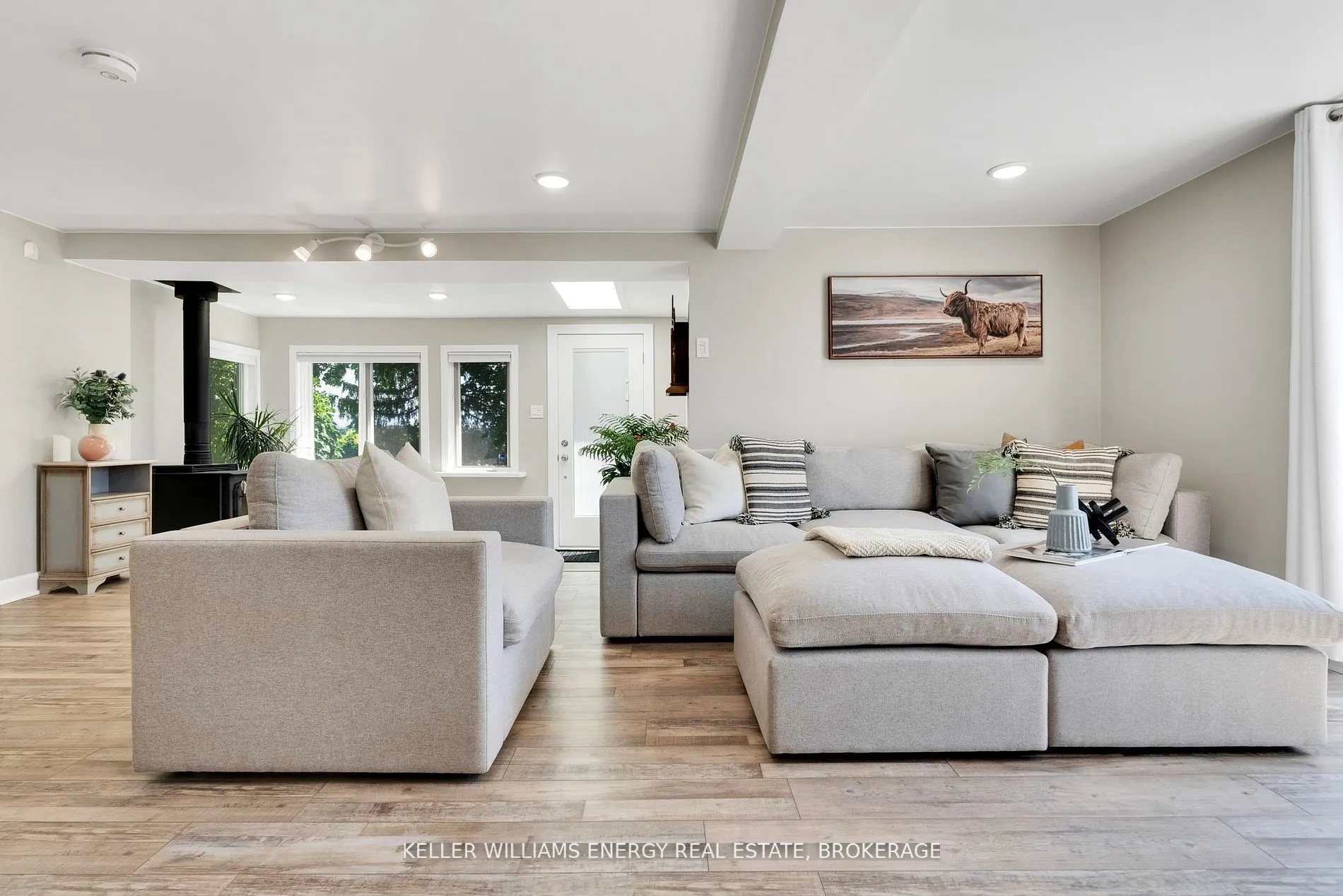 978 Newtonville Road