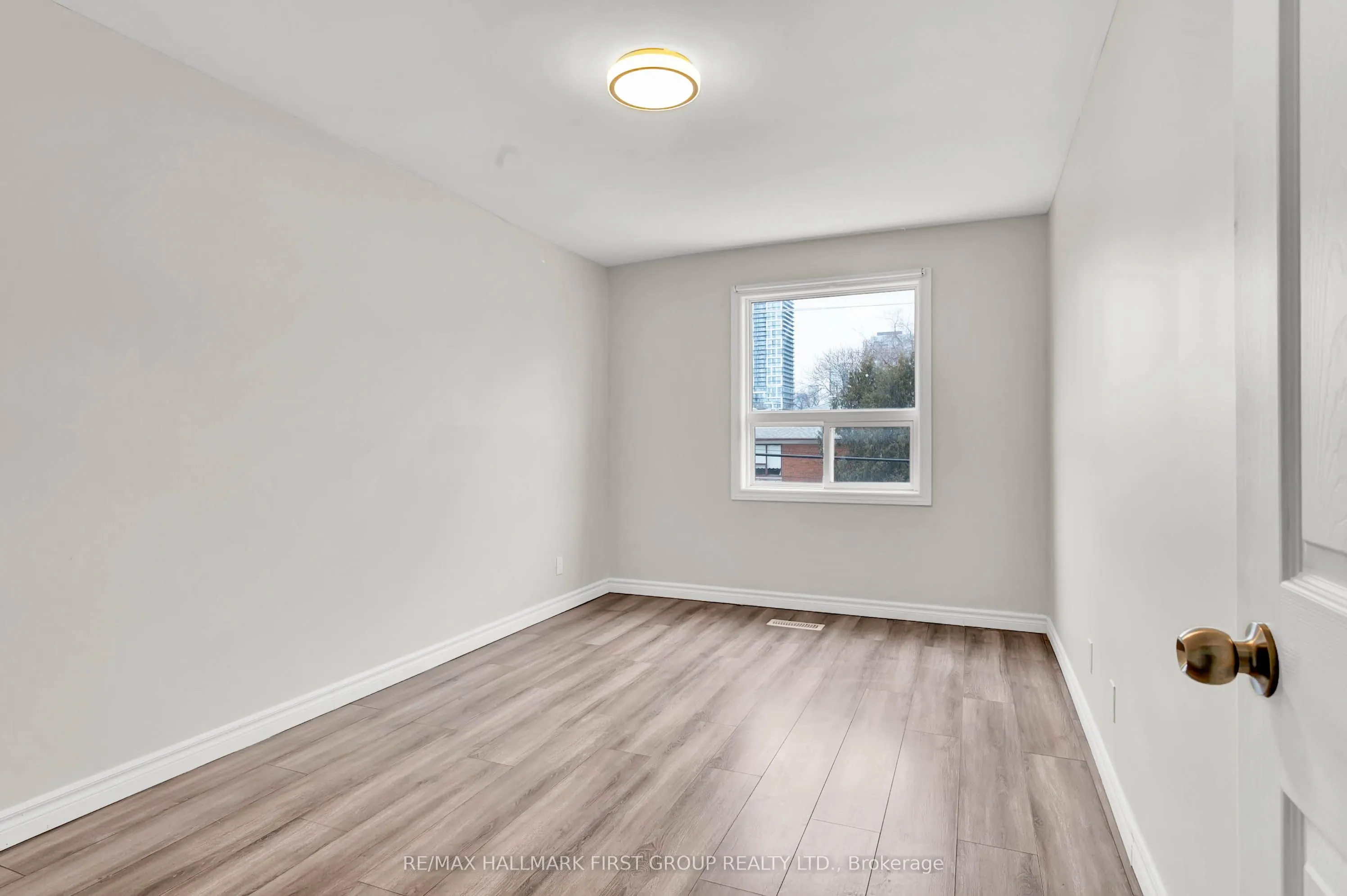 255 Broadview Avenue, #A