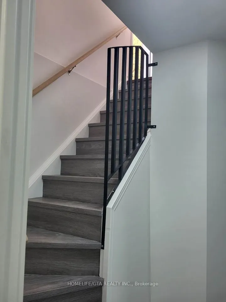 39 Millington Crescent