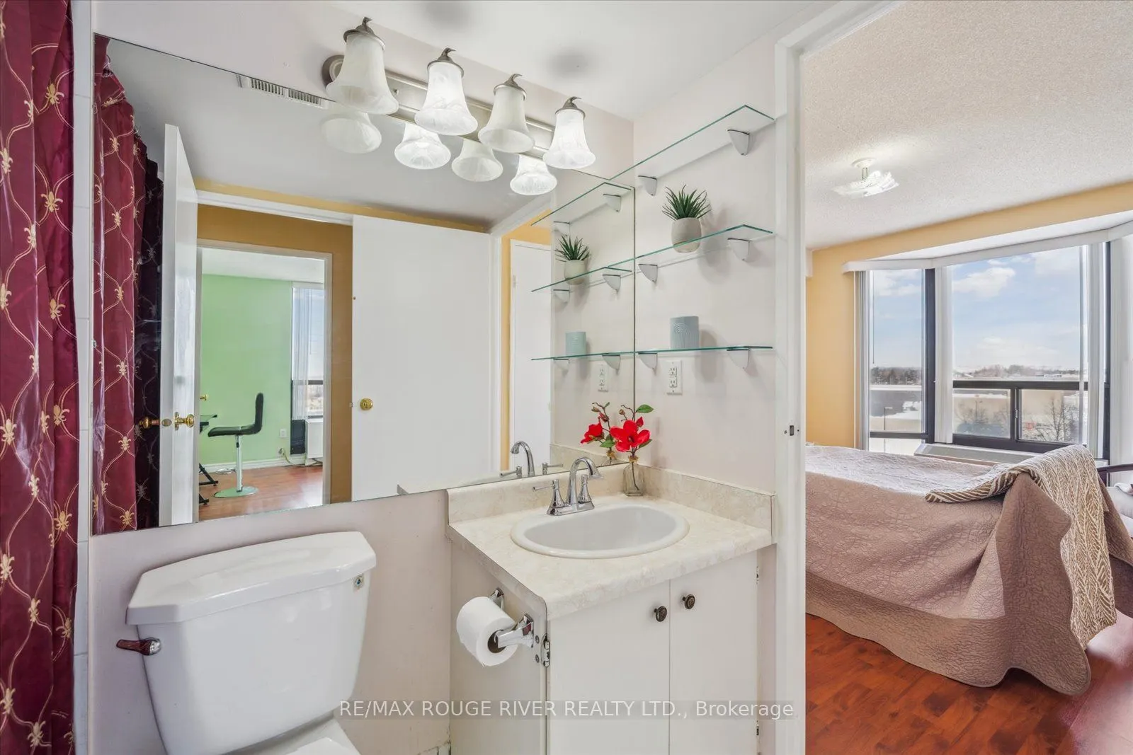 1535 Diefenbaker Court, #601