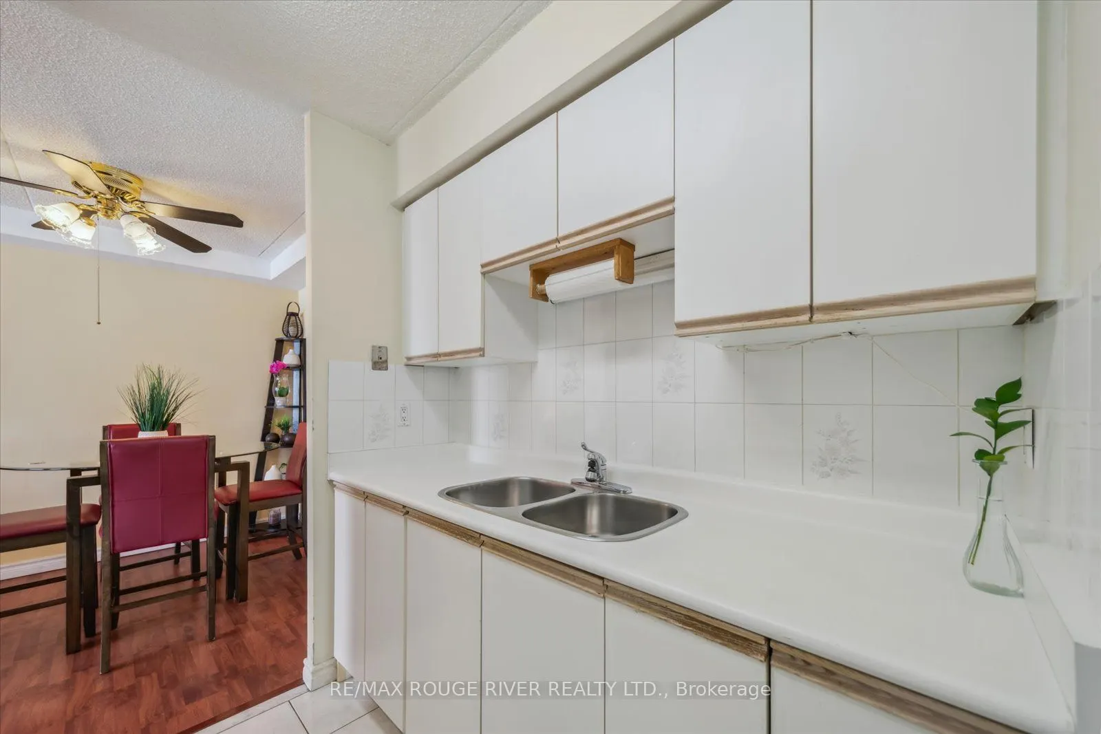 1535 Diefenbaker Court, #601
