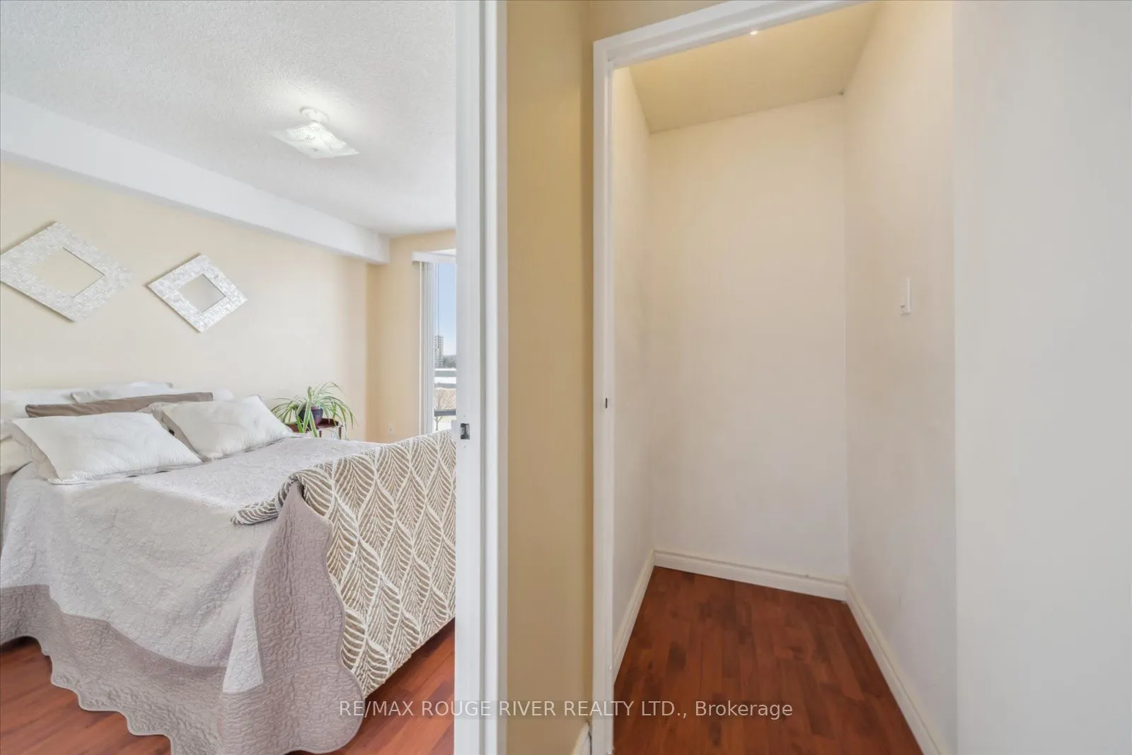 1535 Diefenbaker Court, #601