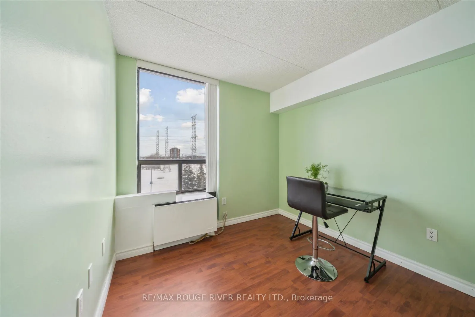 1535 Diefenbaker Court, #601