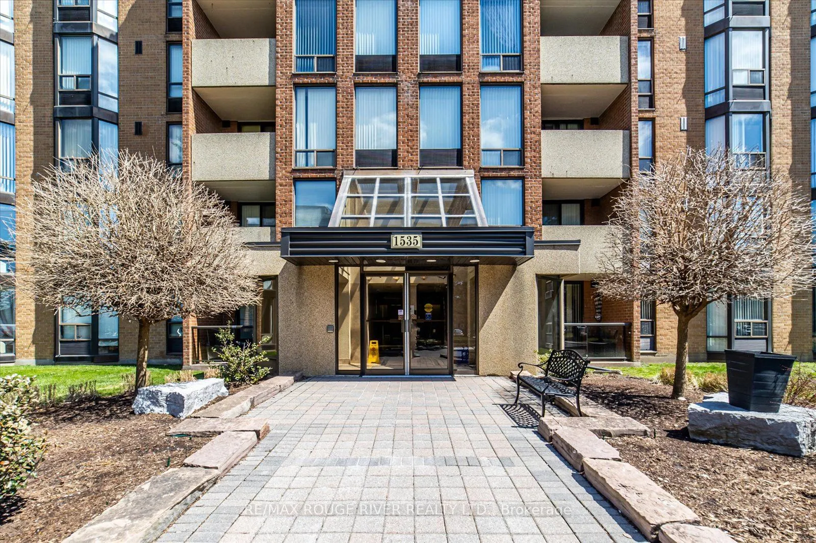 1535 Diefenbaker Court, #601