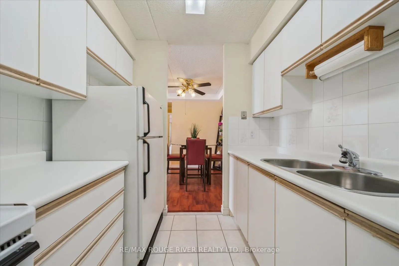 1535 Diefenbaker Court, #601