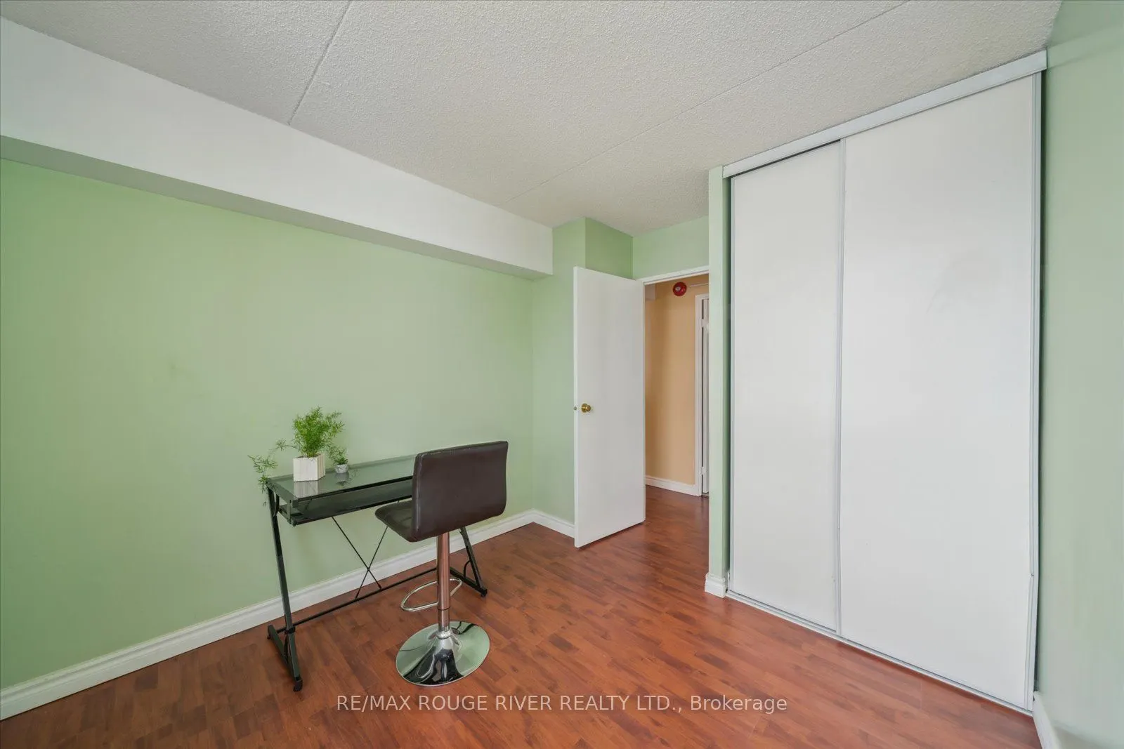 1535 Diefenbaker Court, #601
