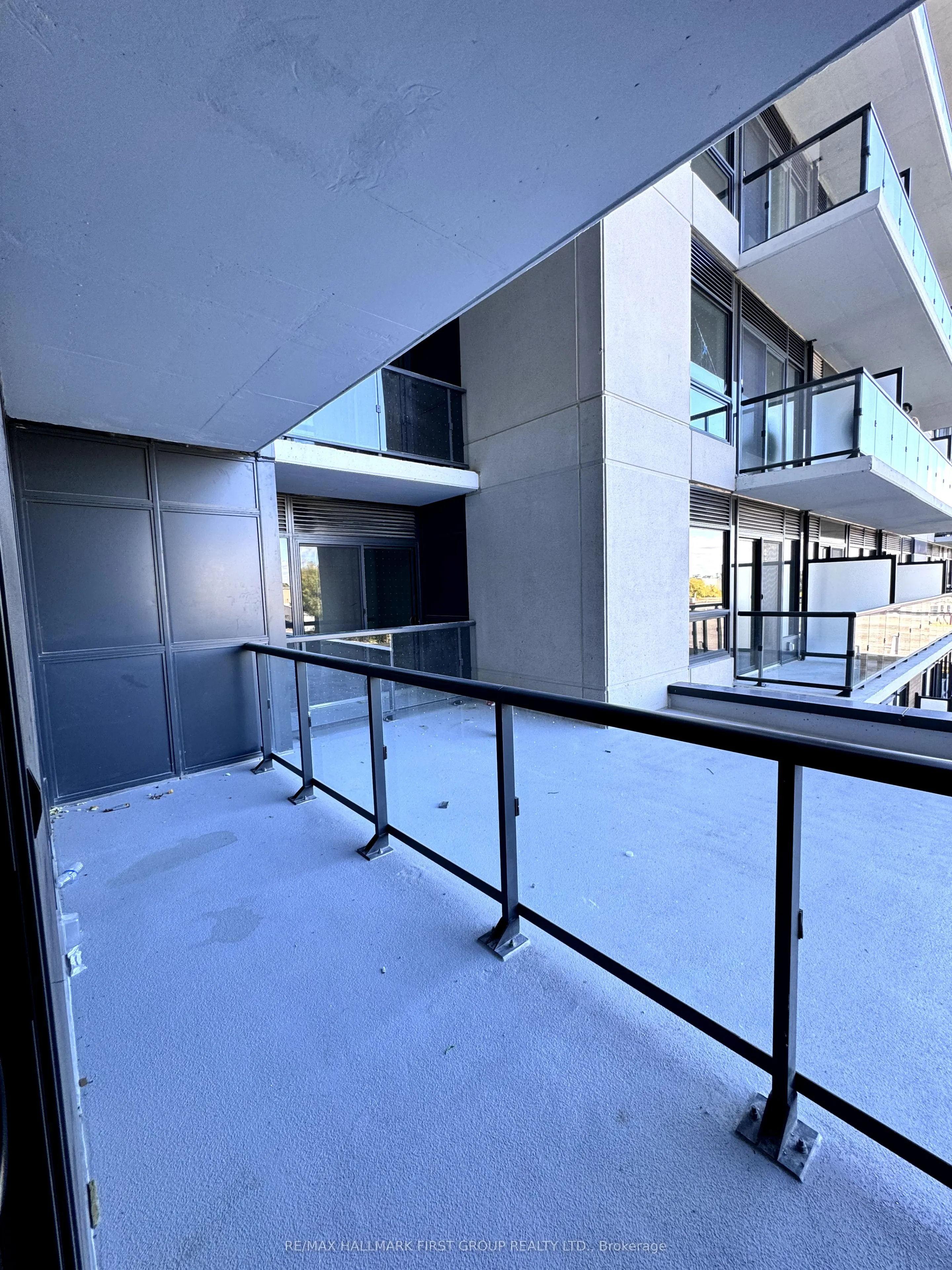 1350 Ellesmere Road, #301