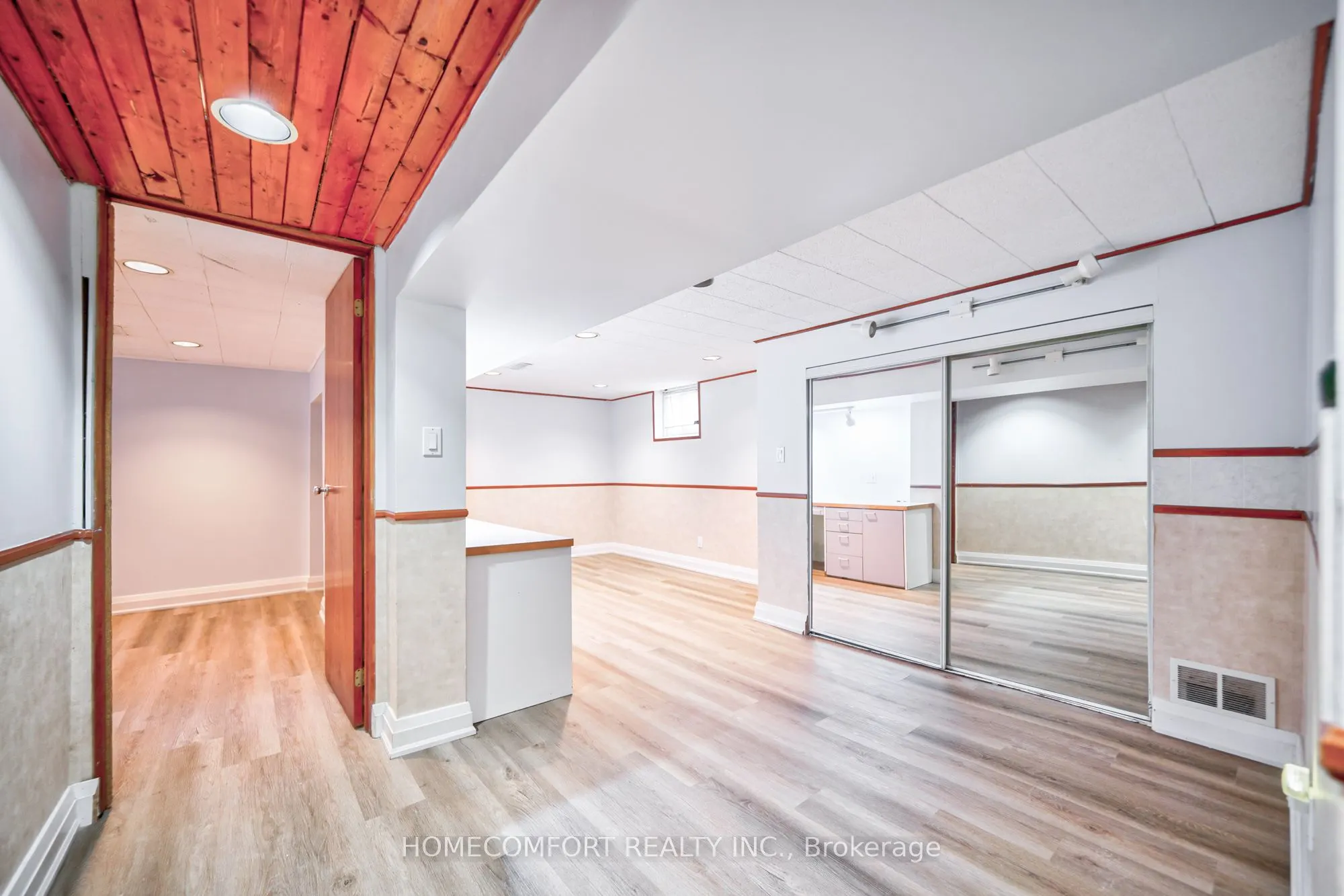 30 Balaclava Drive