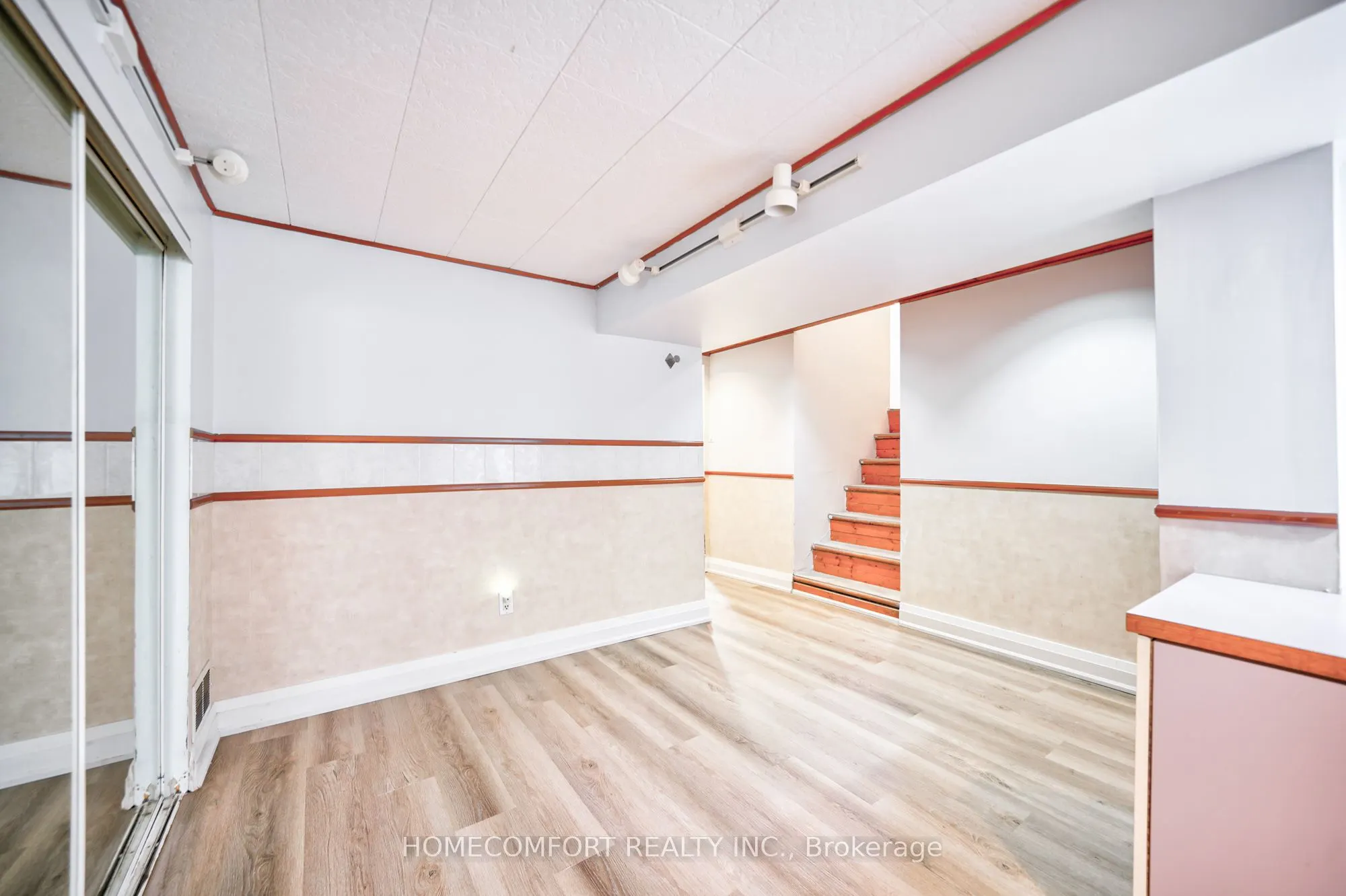 30 Balaclava Drive