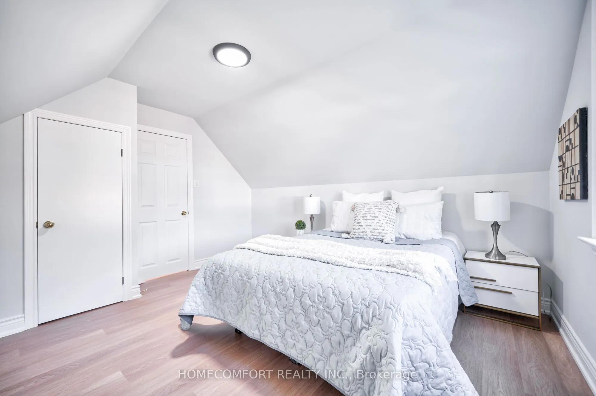 30 Balaclava Drive