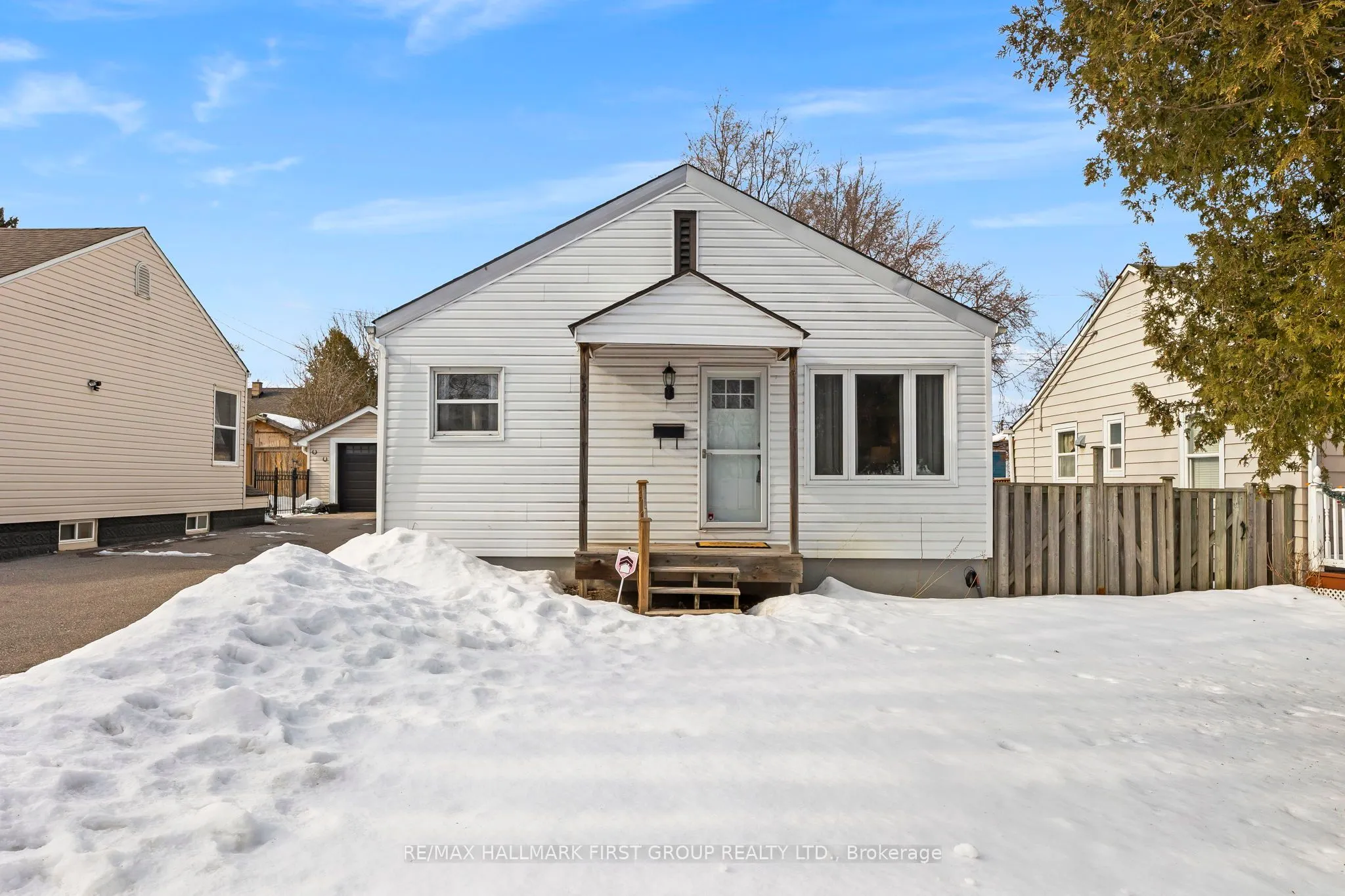 24 Maple Street