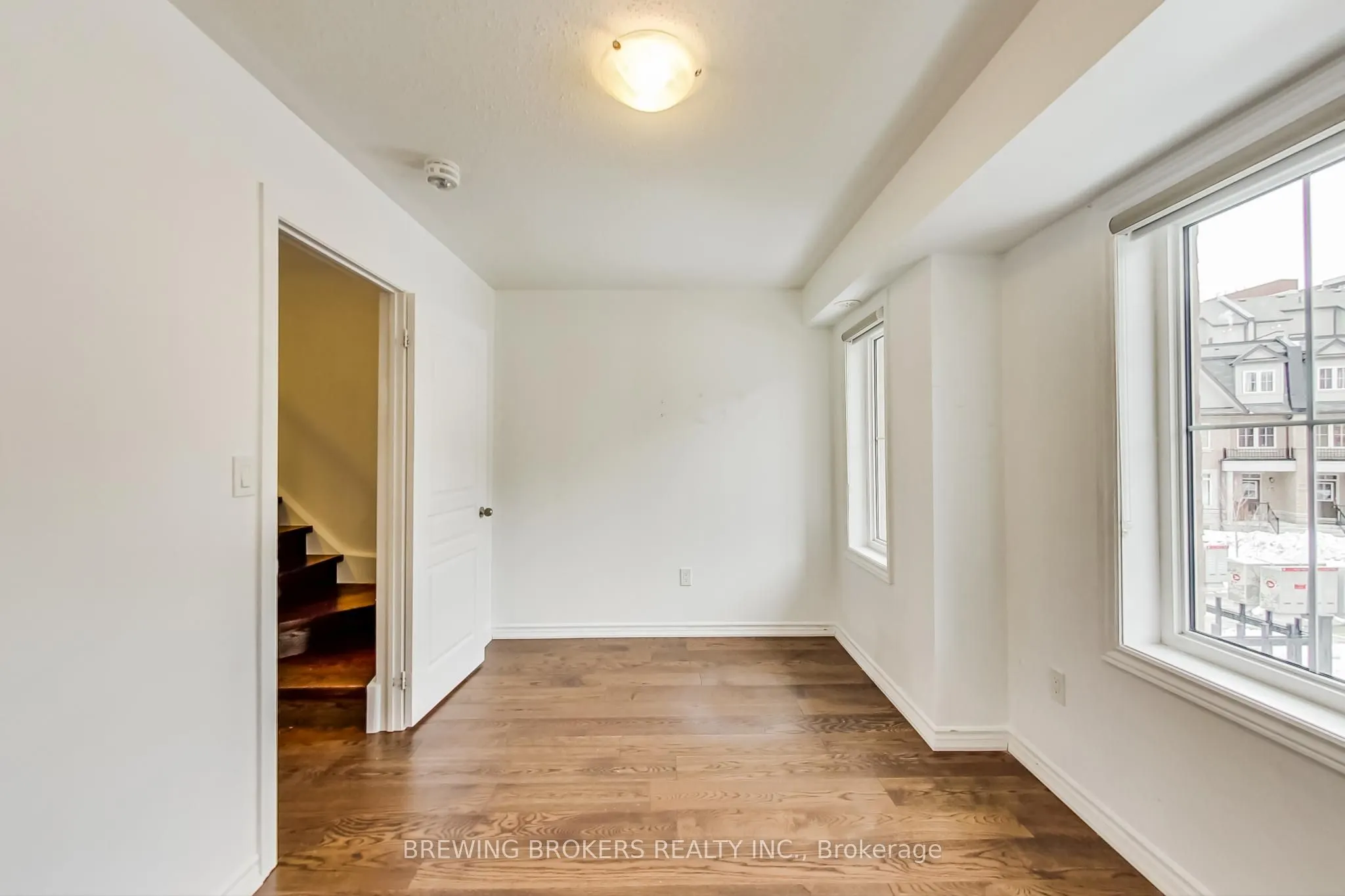 5 Eaton Park Lane, #7
