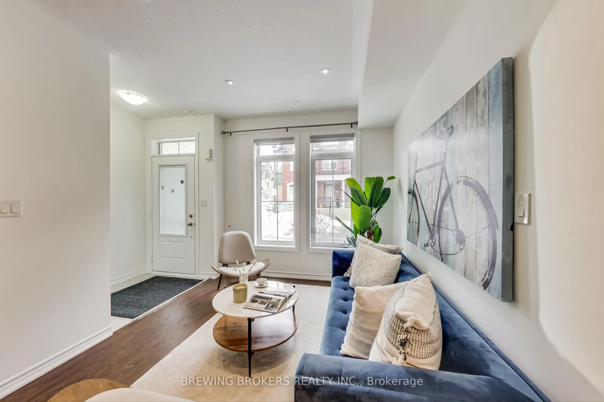 5 Eaton Park Lane, #7