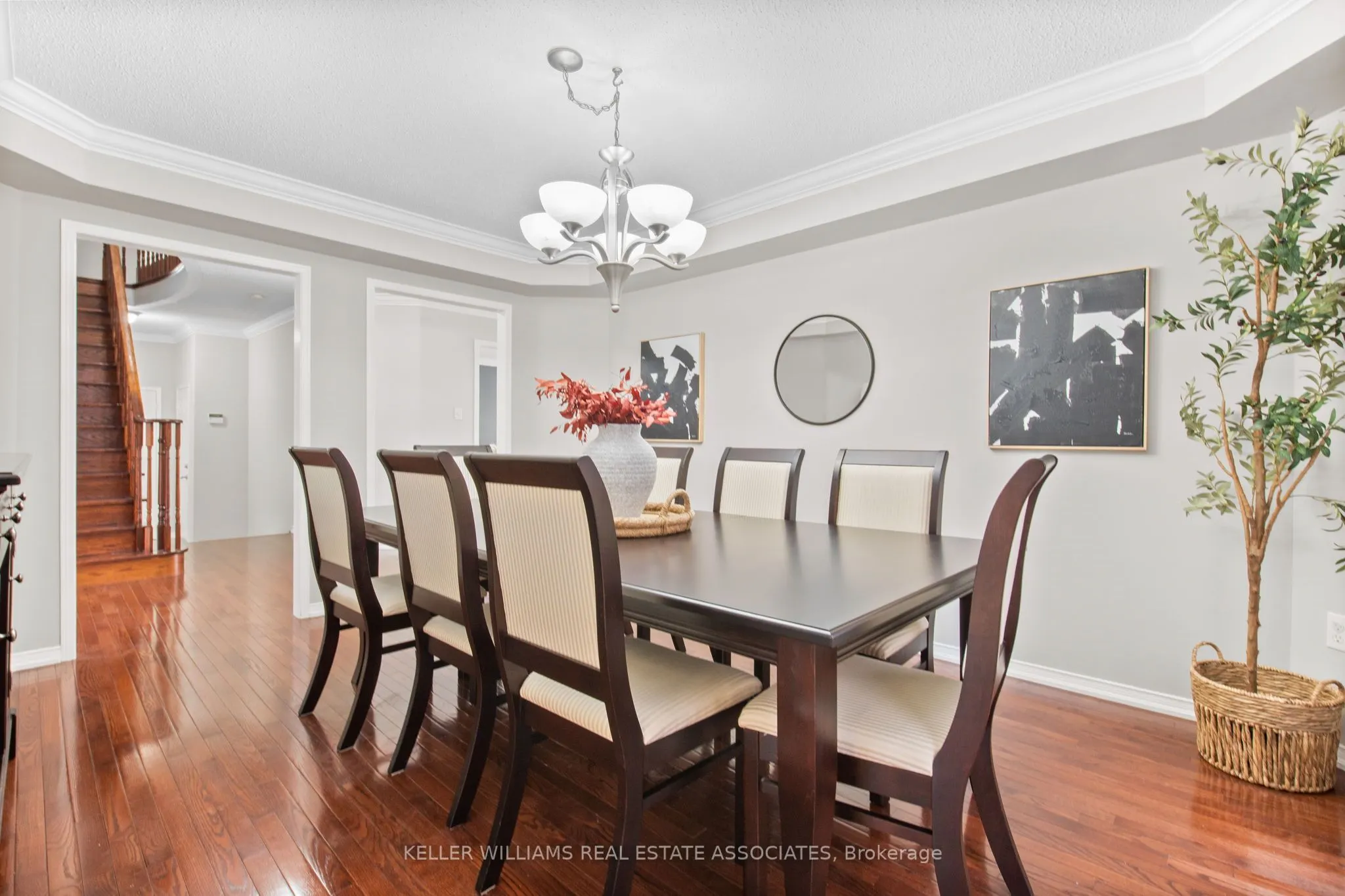 10 Westacott Crescent