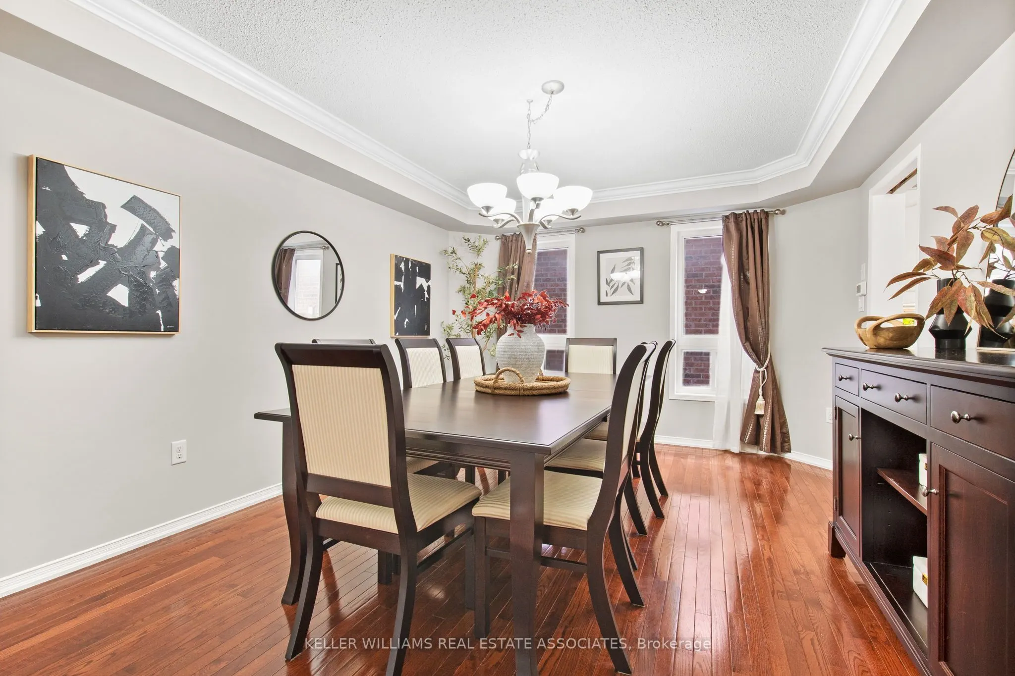 10 Westacott Crescent