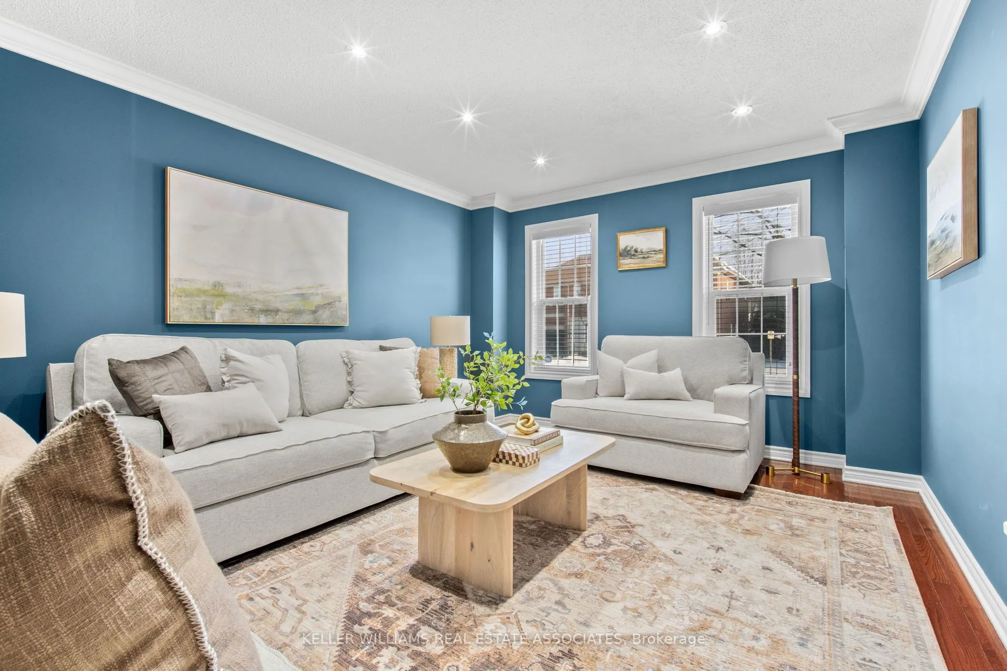10 Westacott Crescent