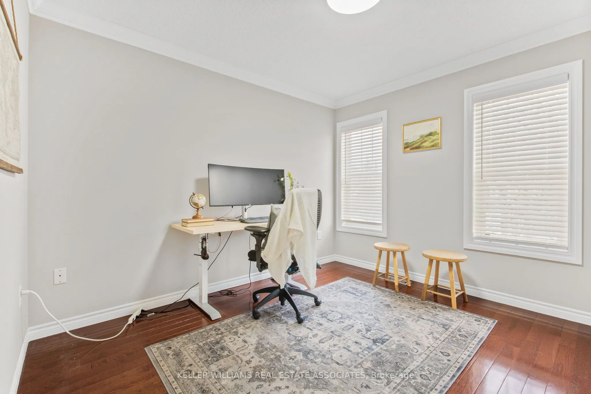 10 Westacott Crescent