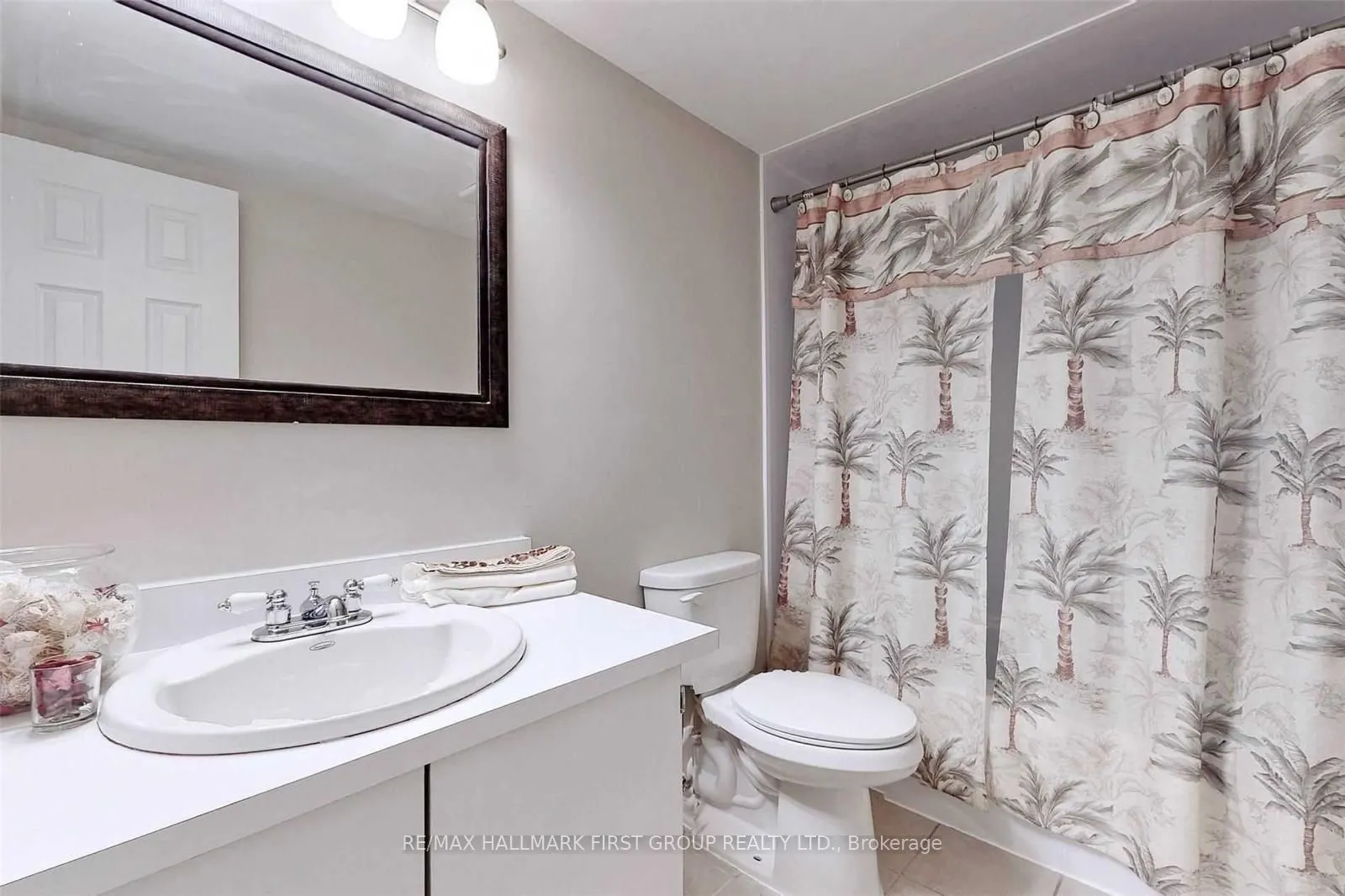 43 Taunton Road E, #43