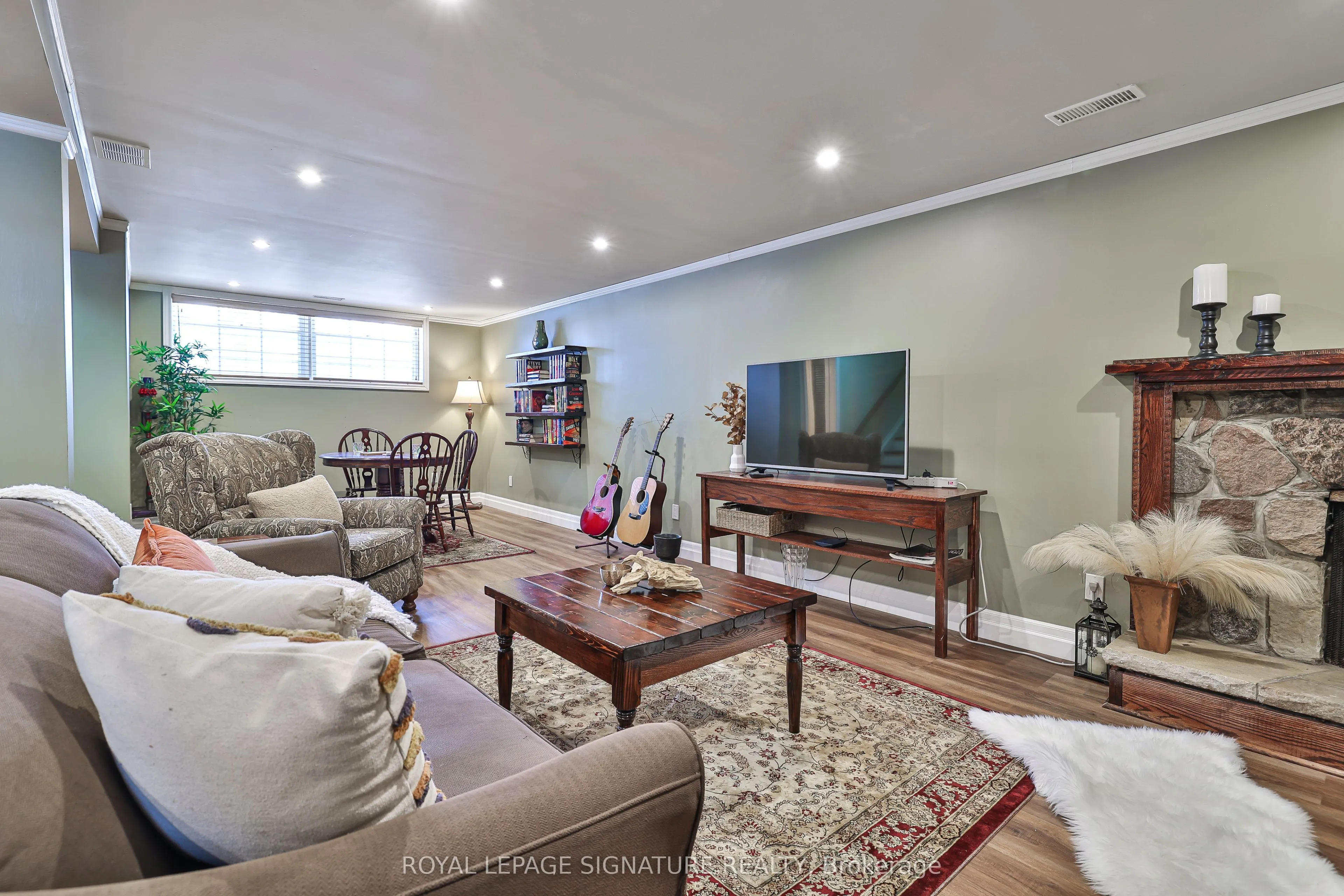 21 Griselda Crescent