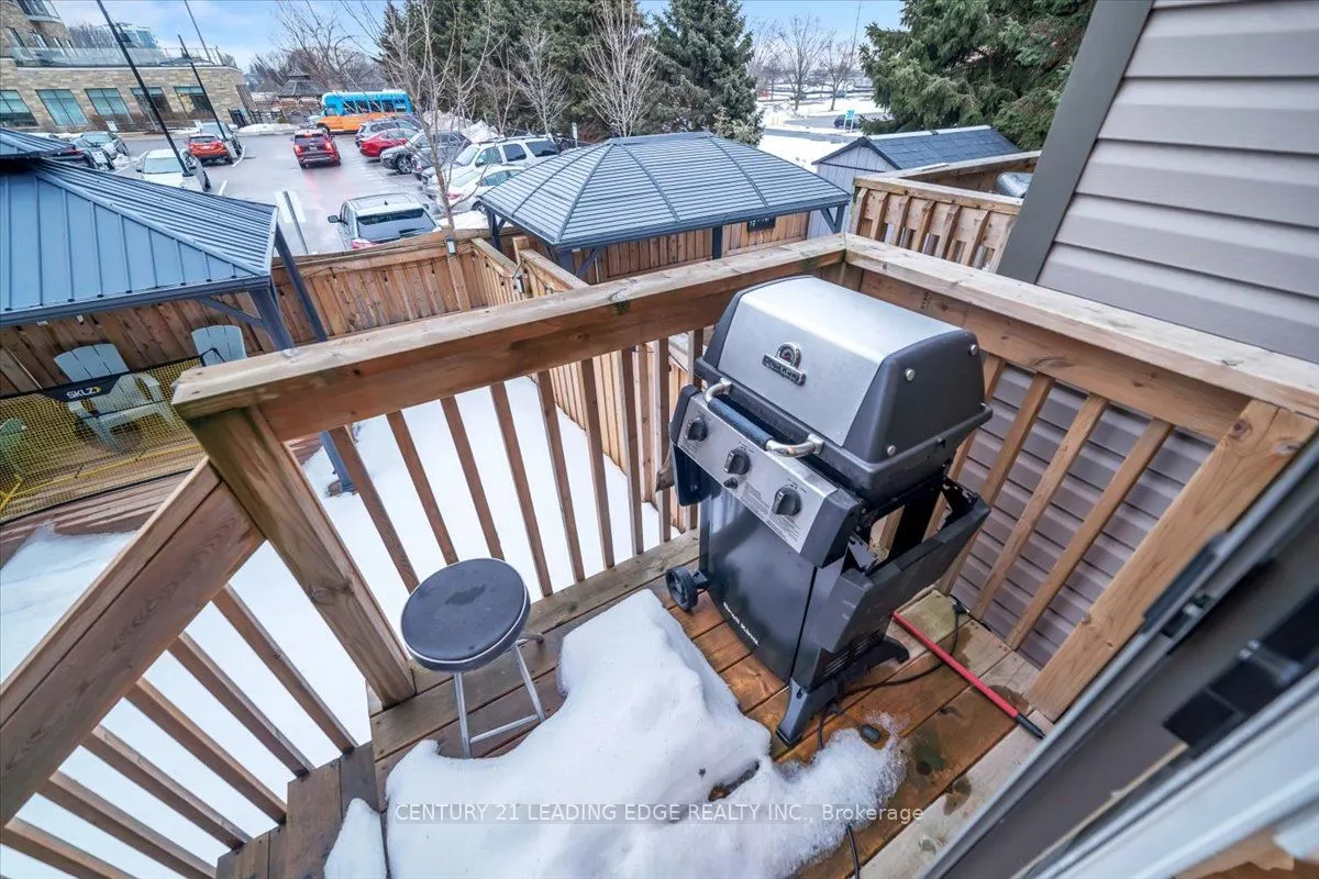 62 Longshore Way