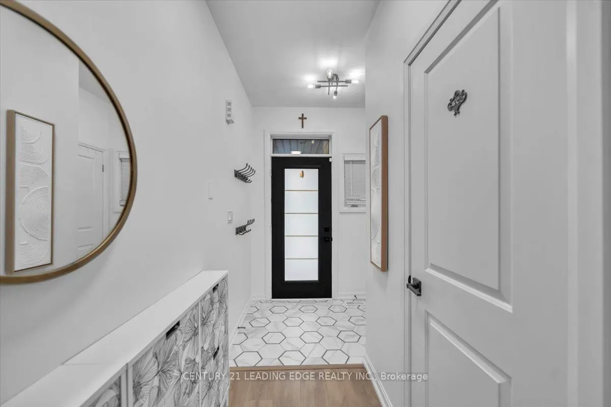 62 Longshore Way