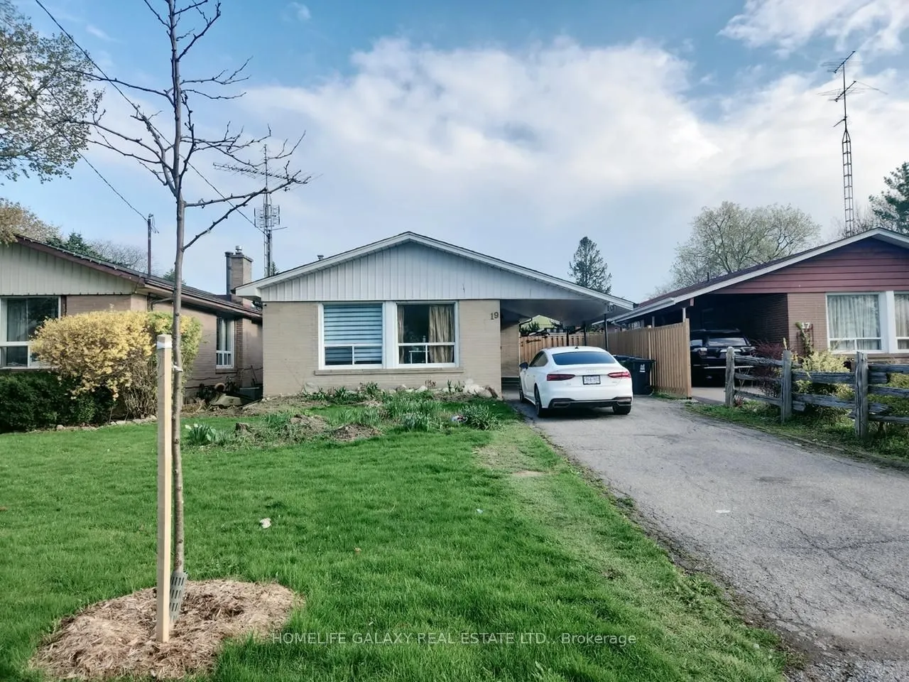 19 Deerfield Road
