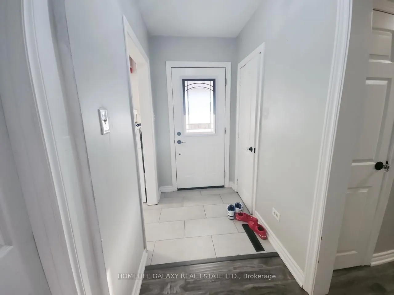 19 Deerfield Road