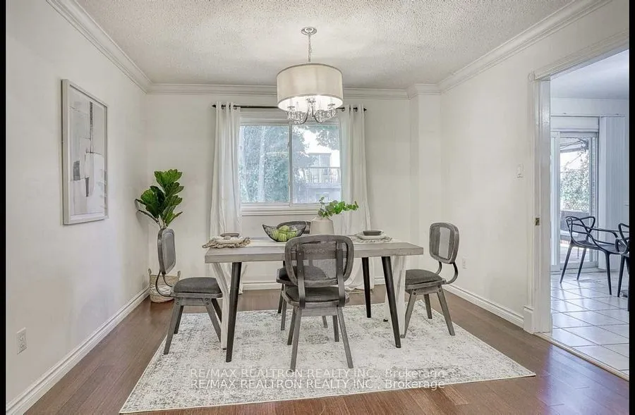 56 Deverill Crescent, #Upper