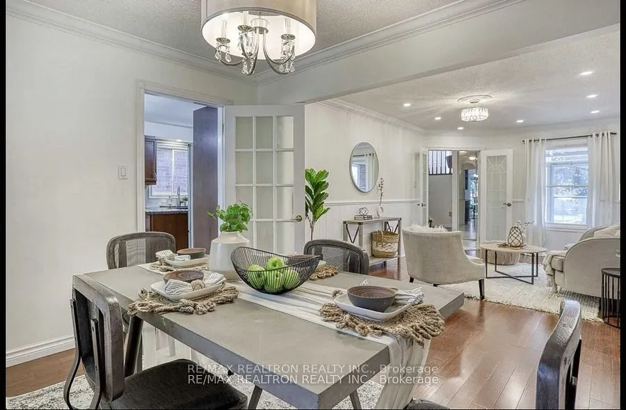 56 Deverill Crescent, #Upper