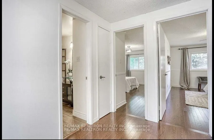 56 Deverill Crescent, #Upper
