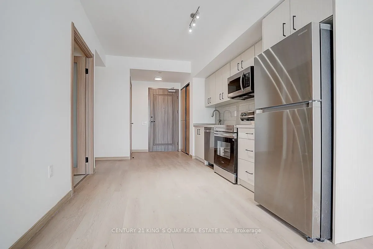 3429 Sheppard Avenue E, #808