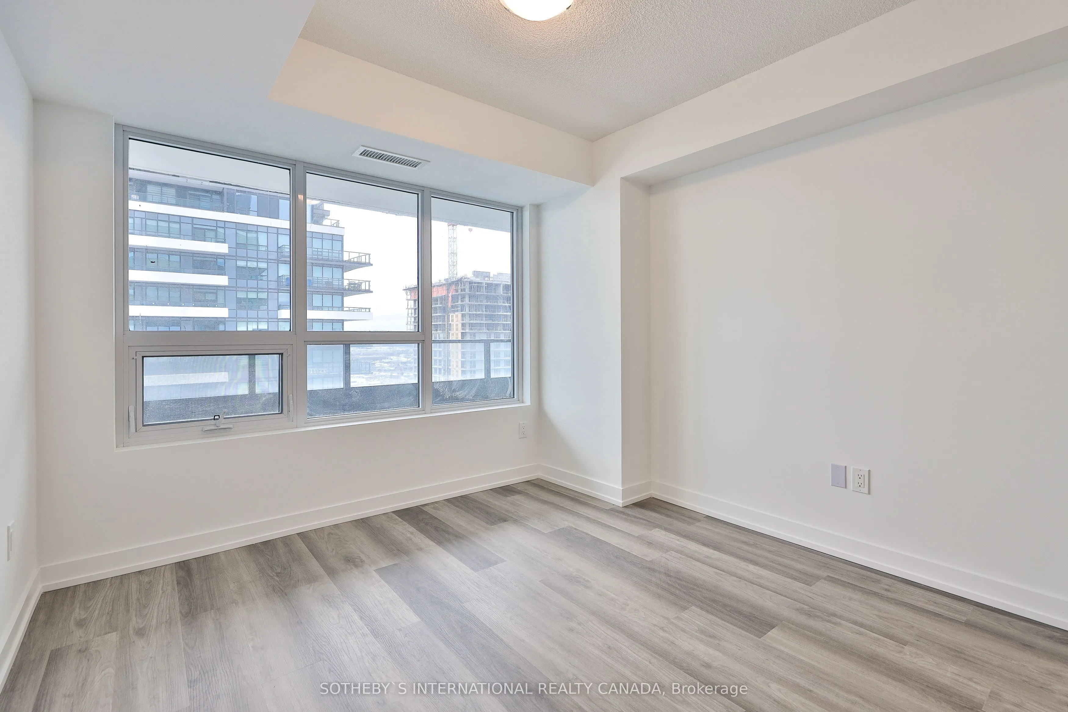 1435 Celebration Drive, #2305