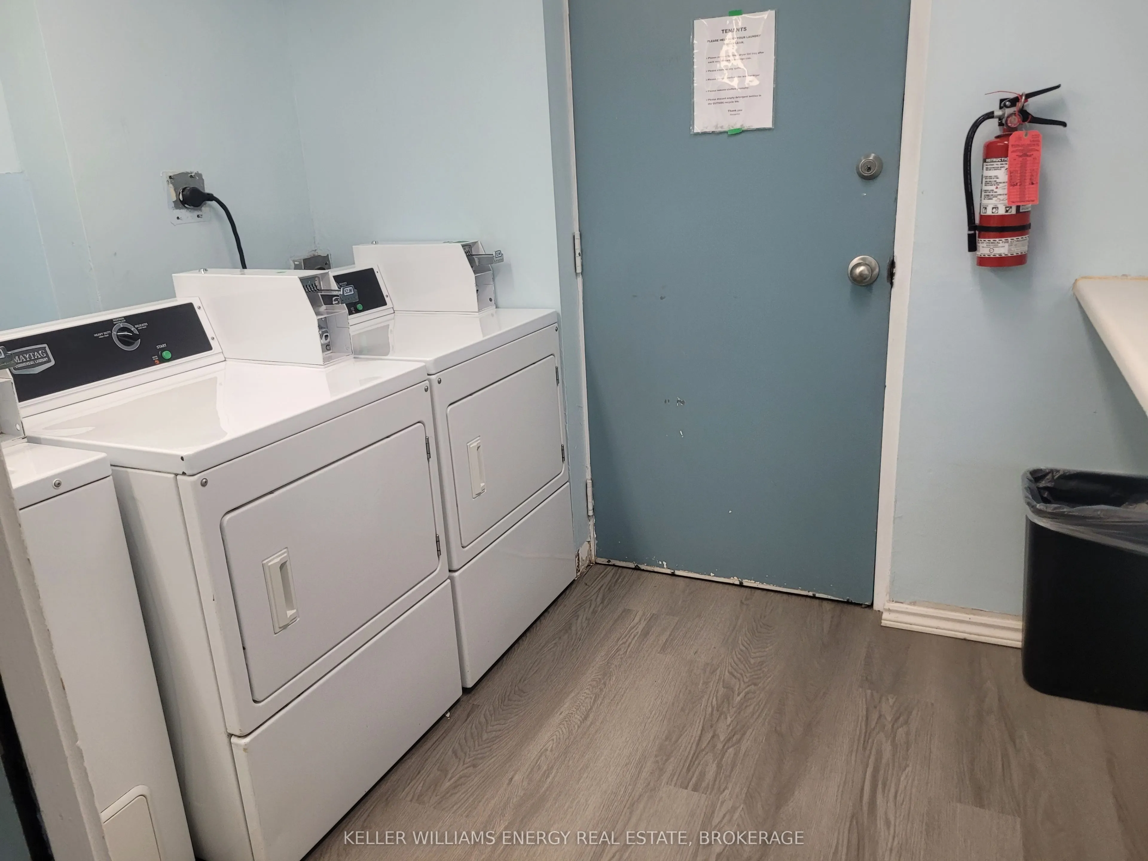 576 Mary Street E, #107