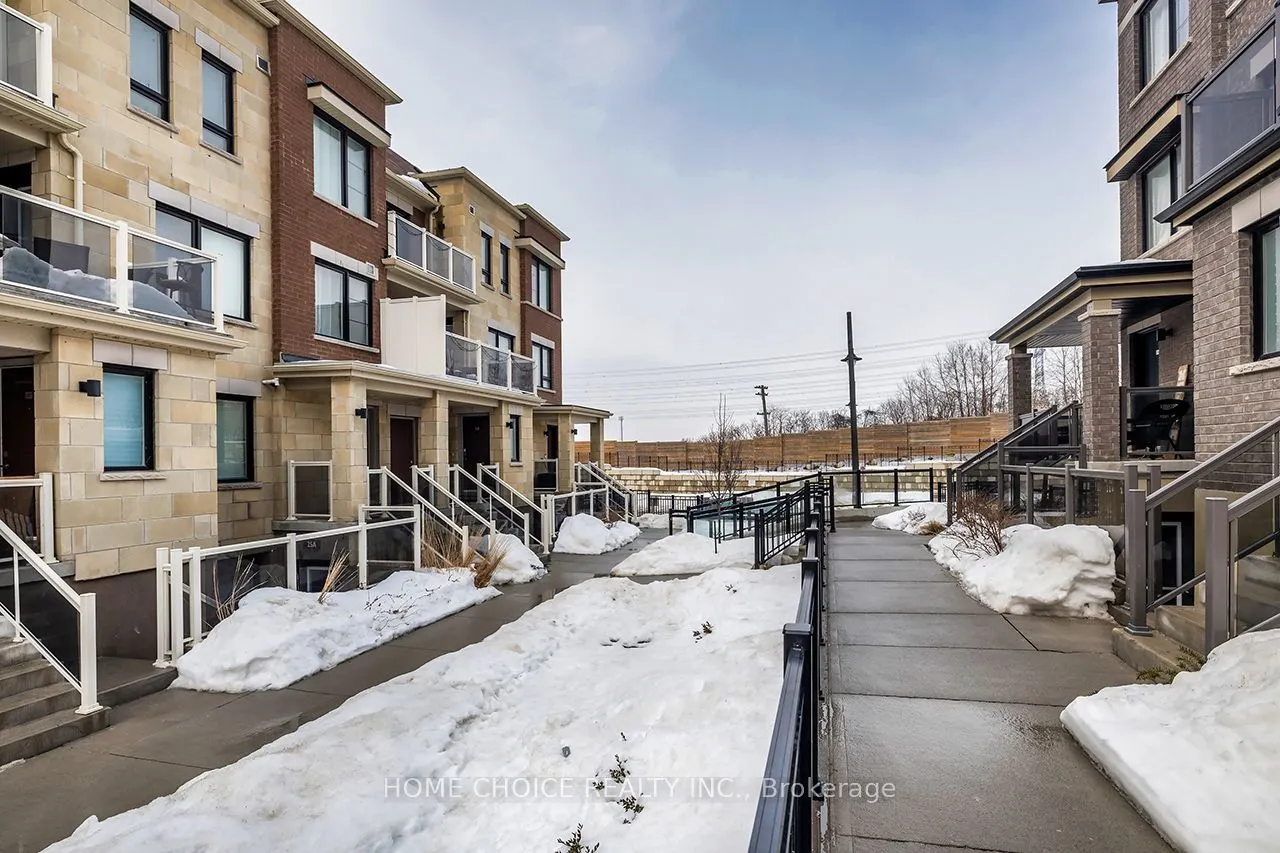 26B Lookout Drive, #15