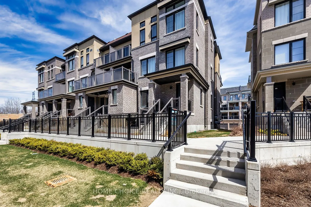 26B Lookout Drive, #15