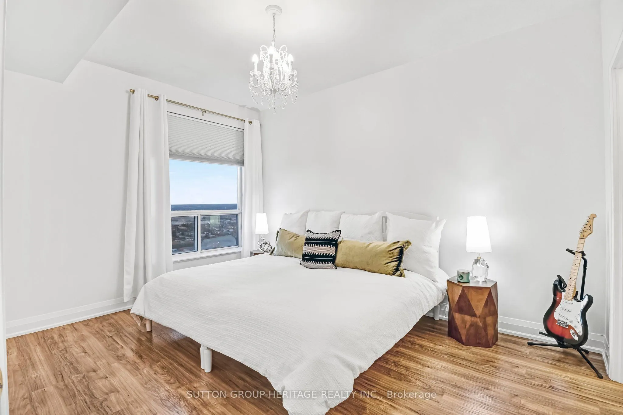 38 Lee Centre Drive, #PH 501
