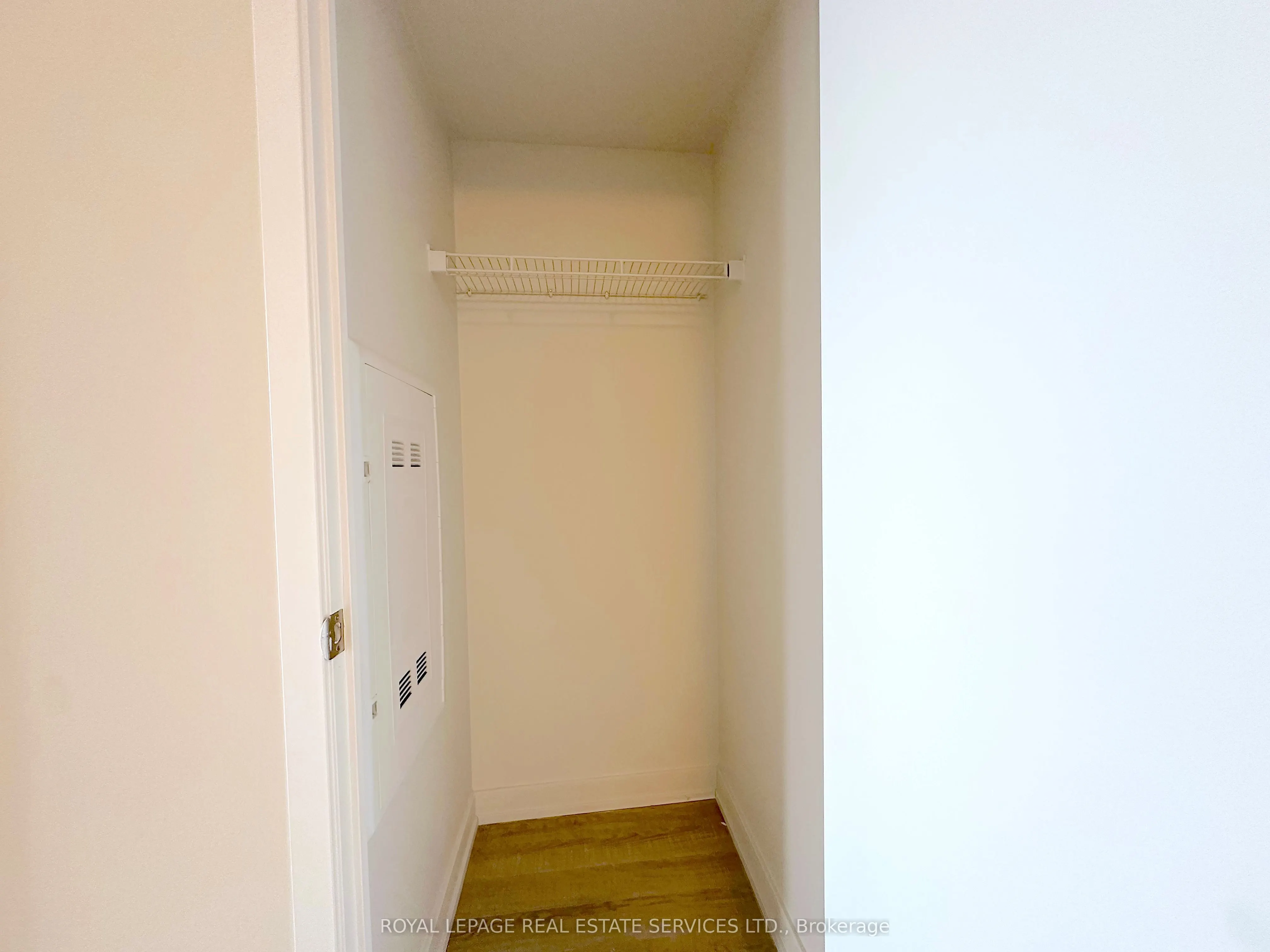 763 Woodbine Avenue, #605