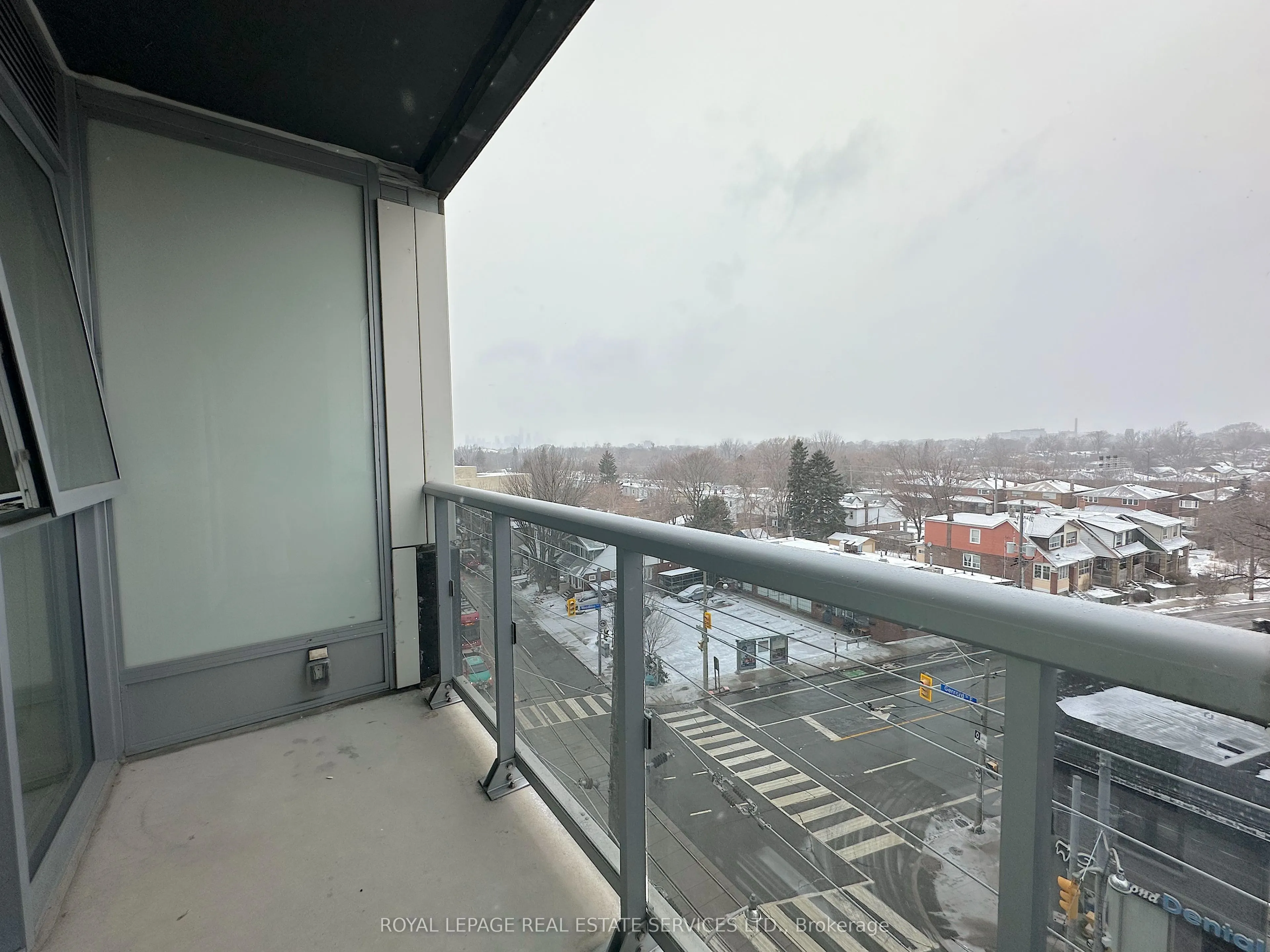 763 Woodbine Avenue, #605