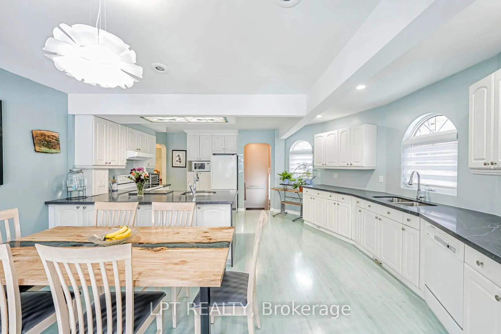 1116 Green Street