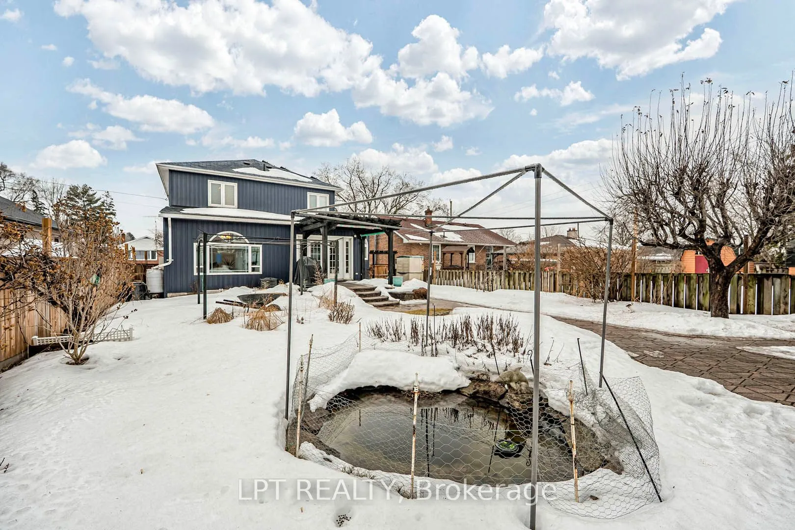 1116 Green Street