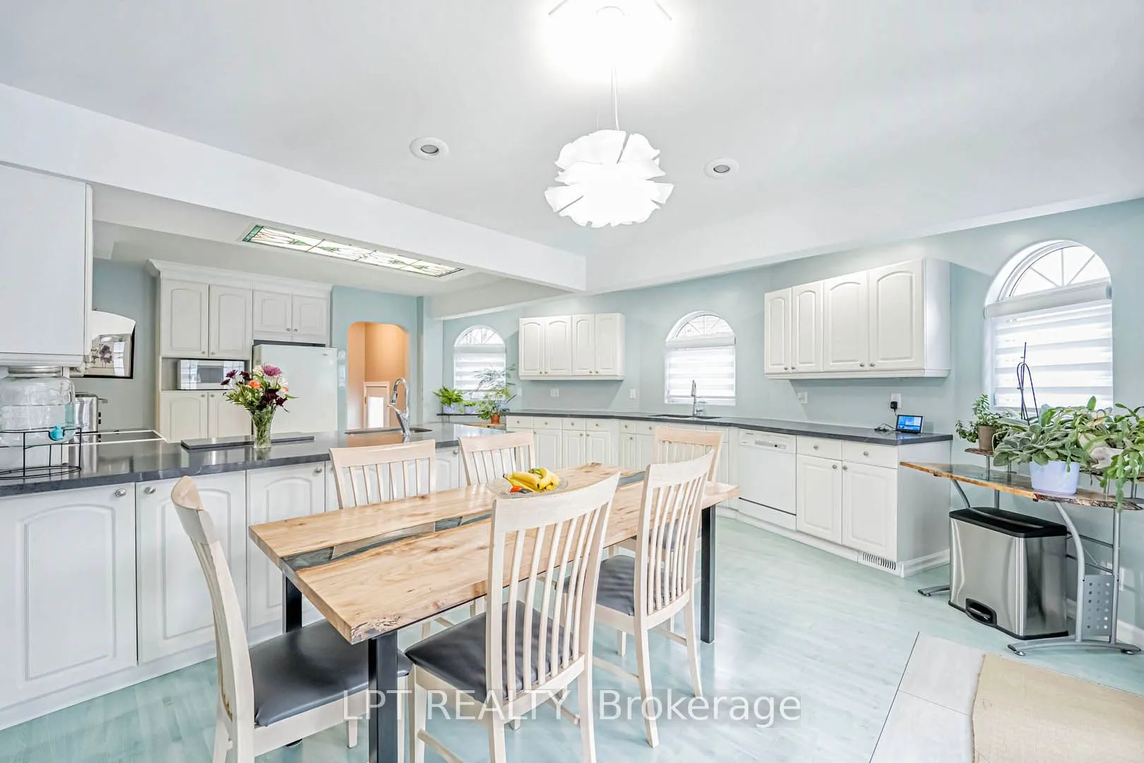 1116 Green Street