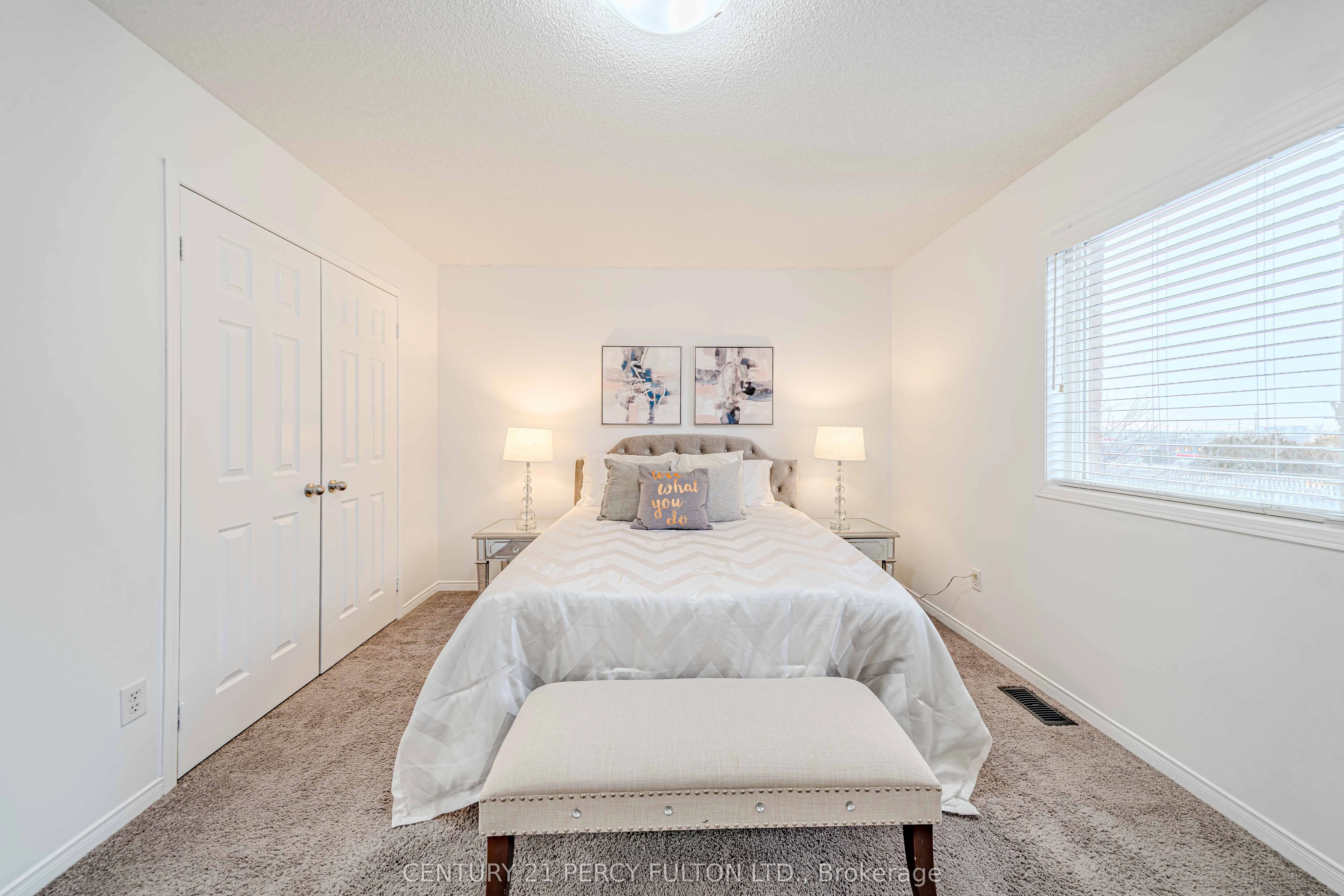6 Arbuckle Way