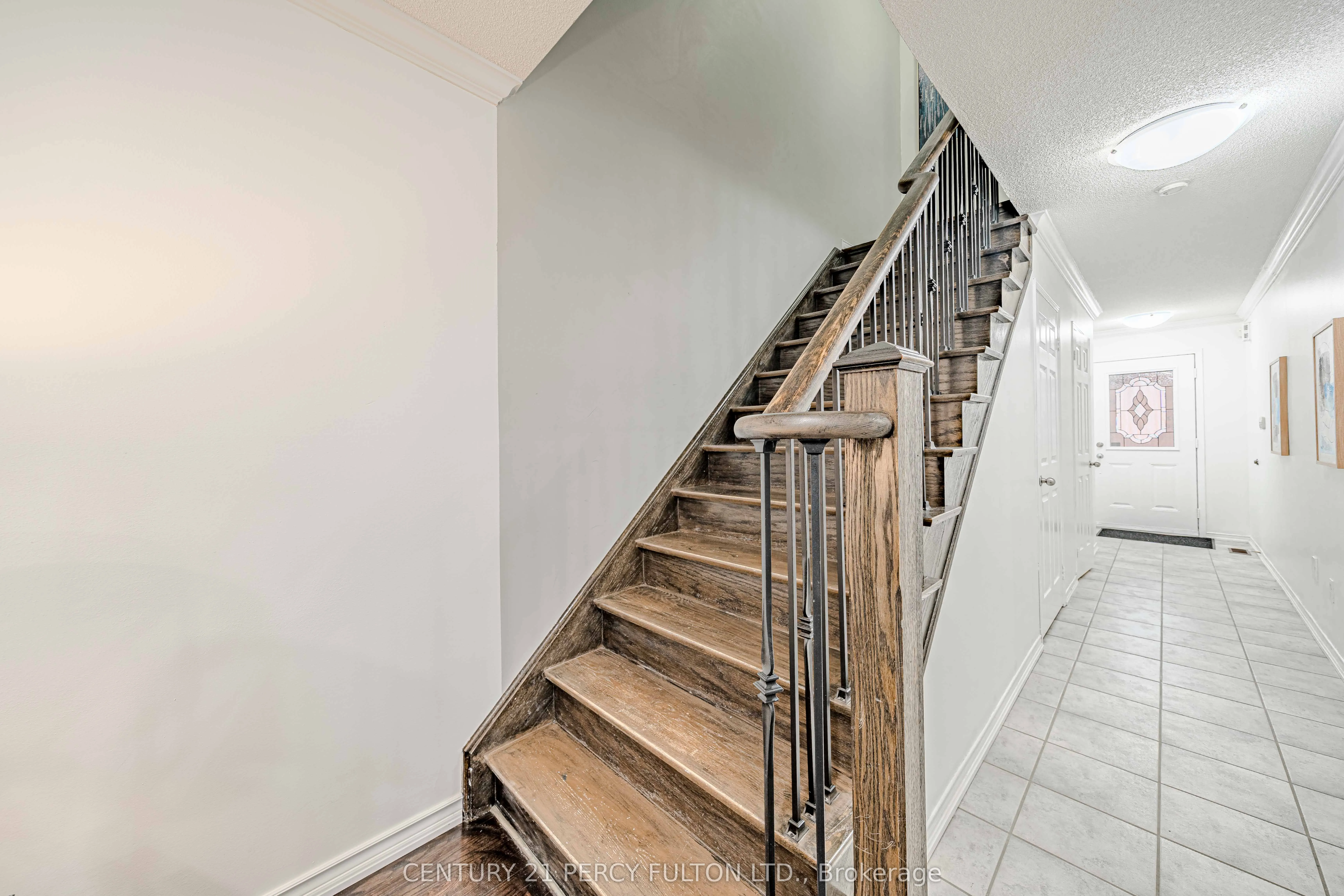6 Arbuckle Way
