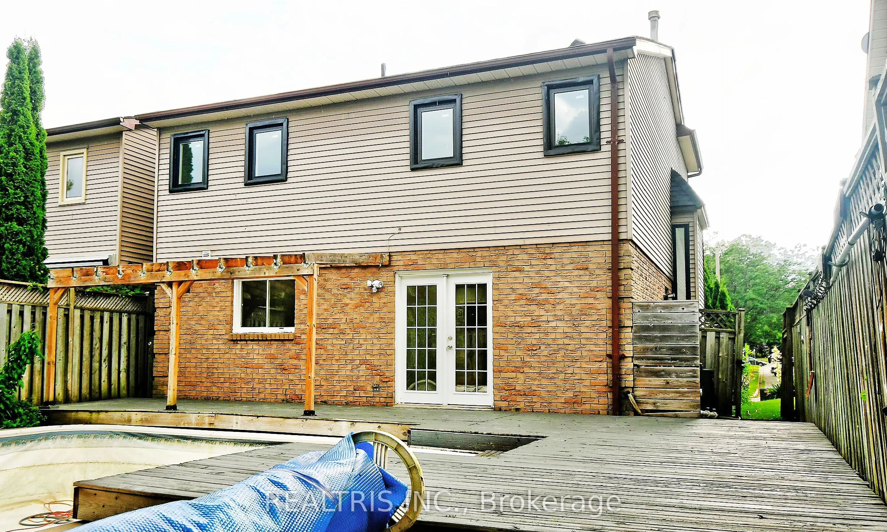 113 Bassett Boulevard, #Upper