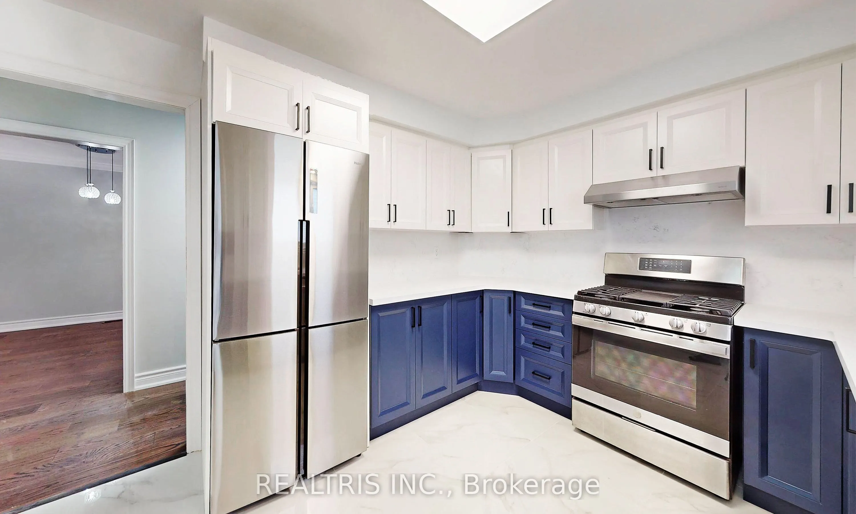 113 Bassett Boulevard, #Upper