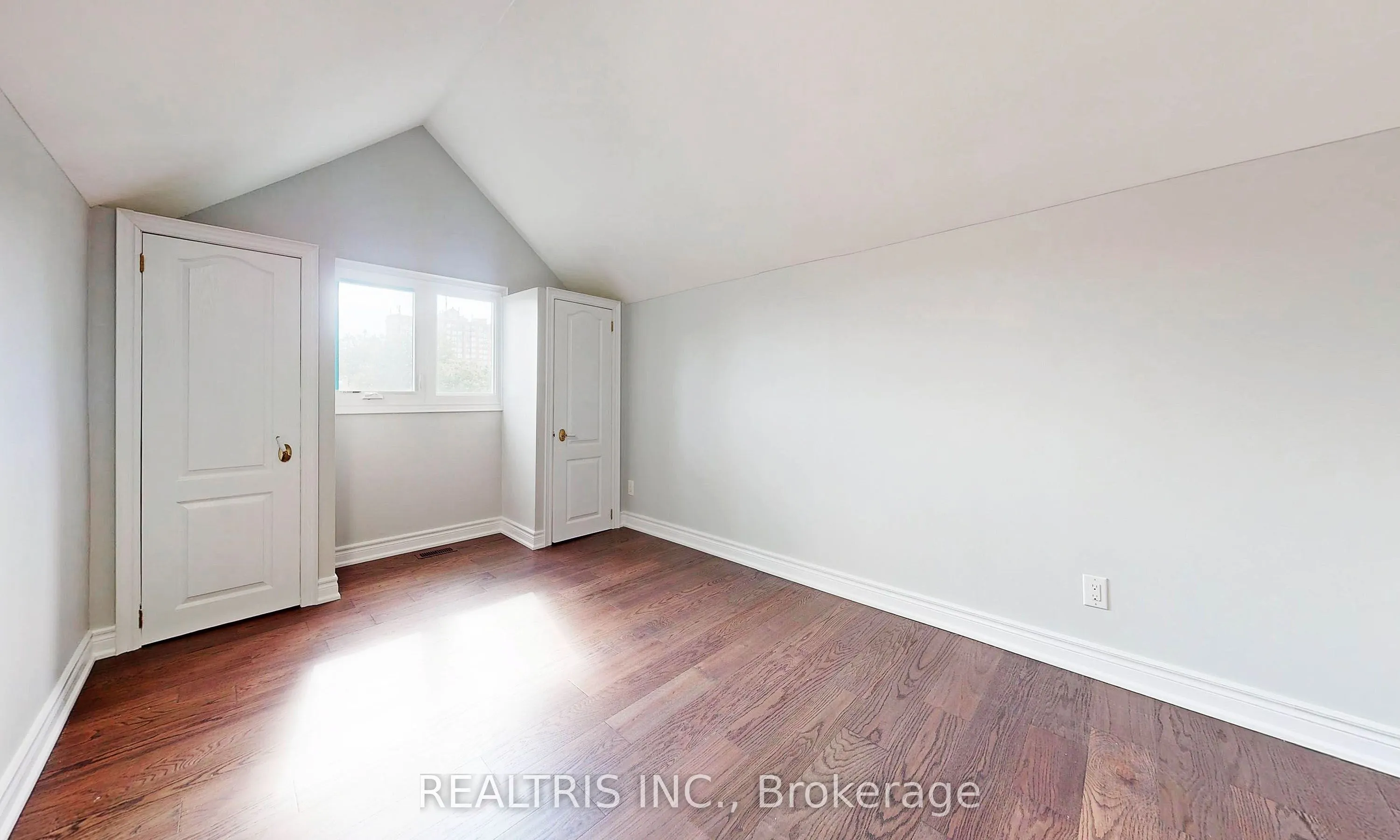 113 Bassett Boulevard, #Upper
