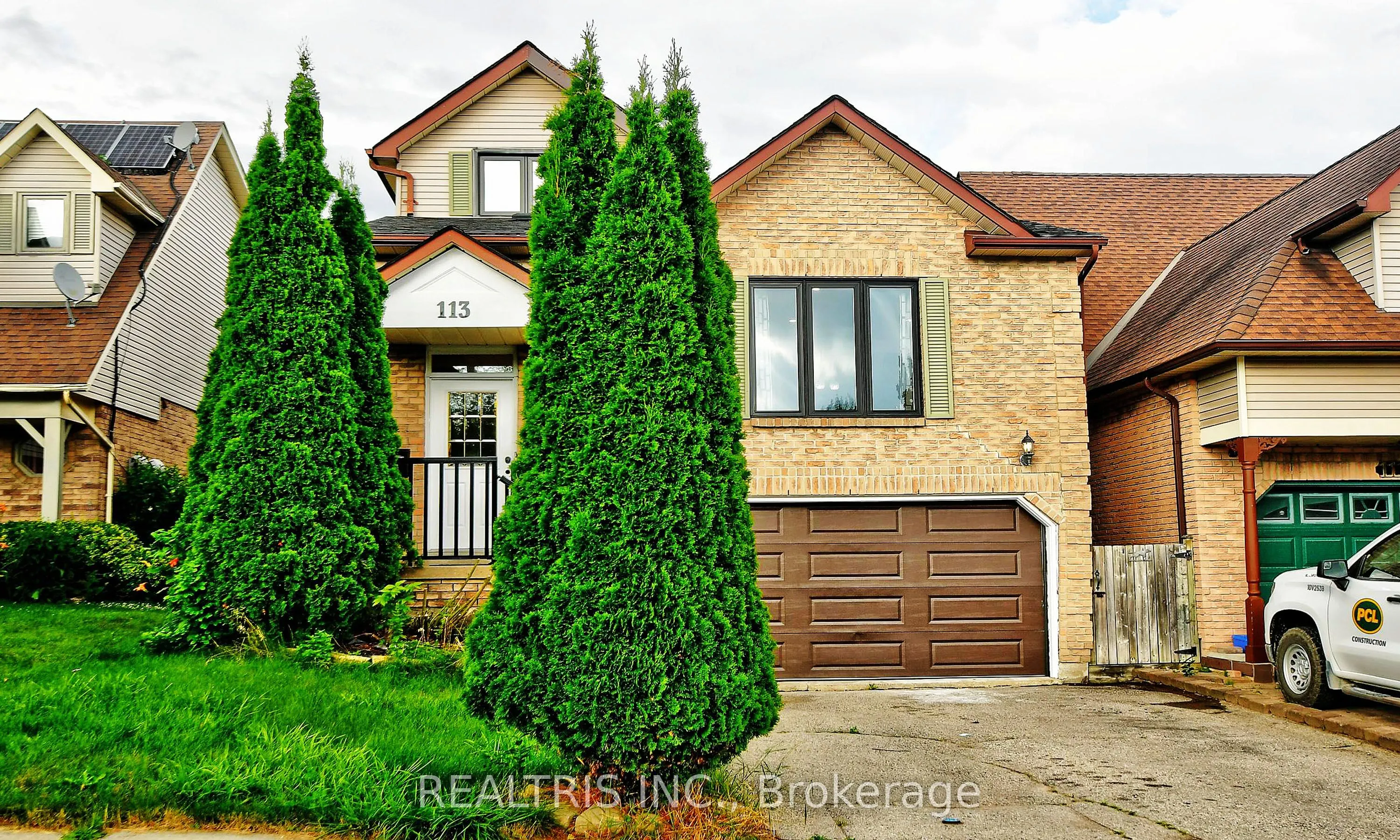 113 Bassett Boulevard, #Upper